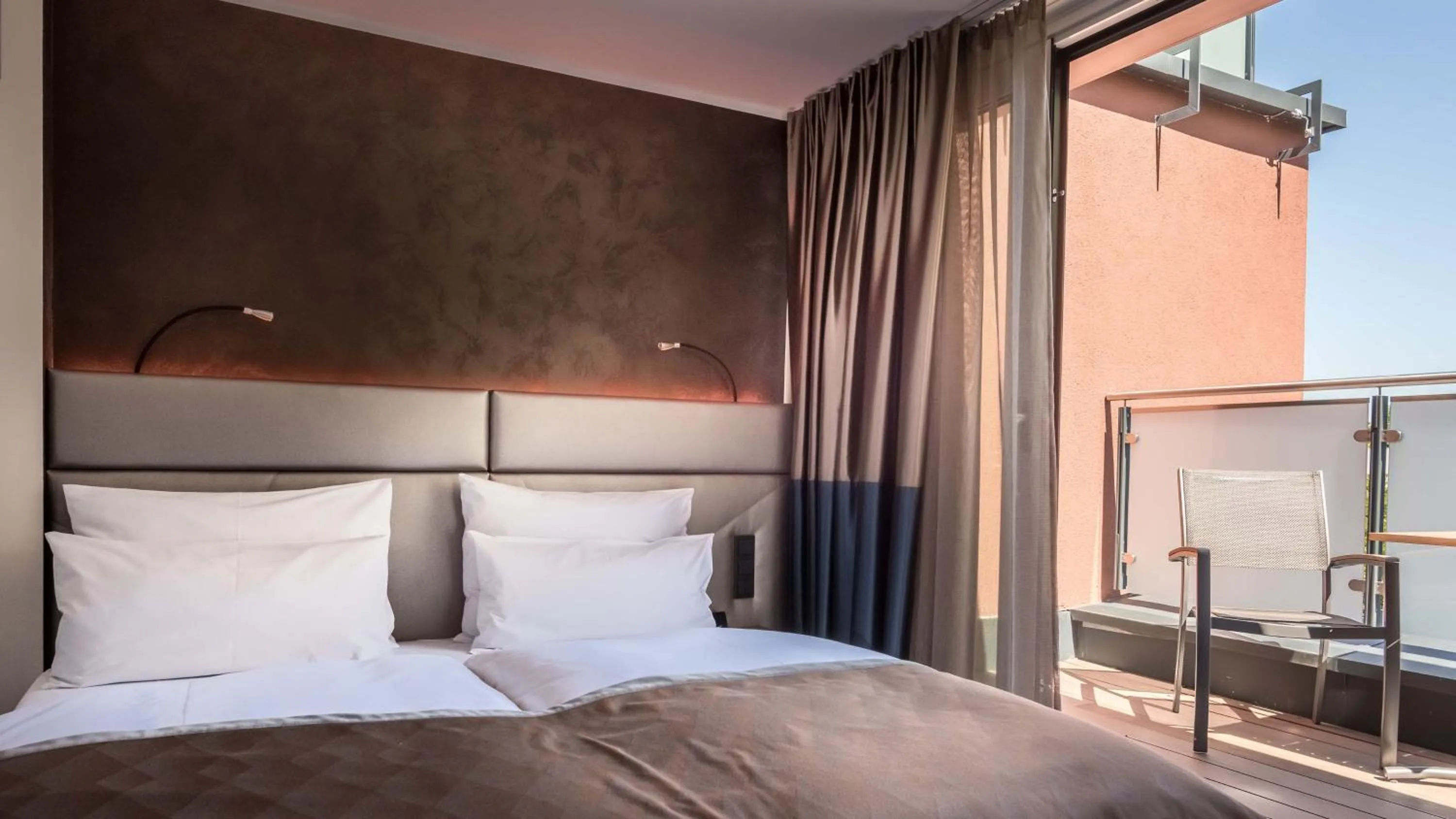 Bed in Innspire Hotel