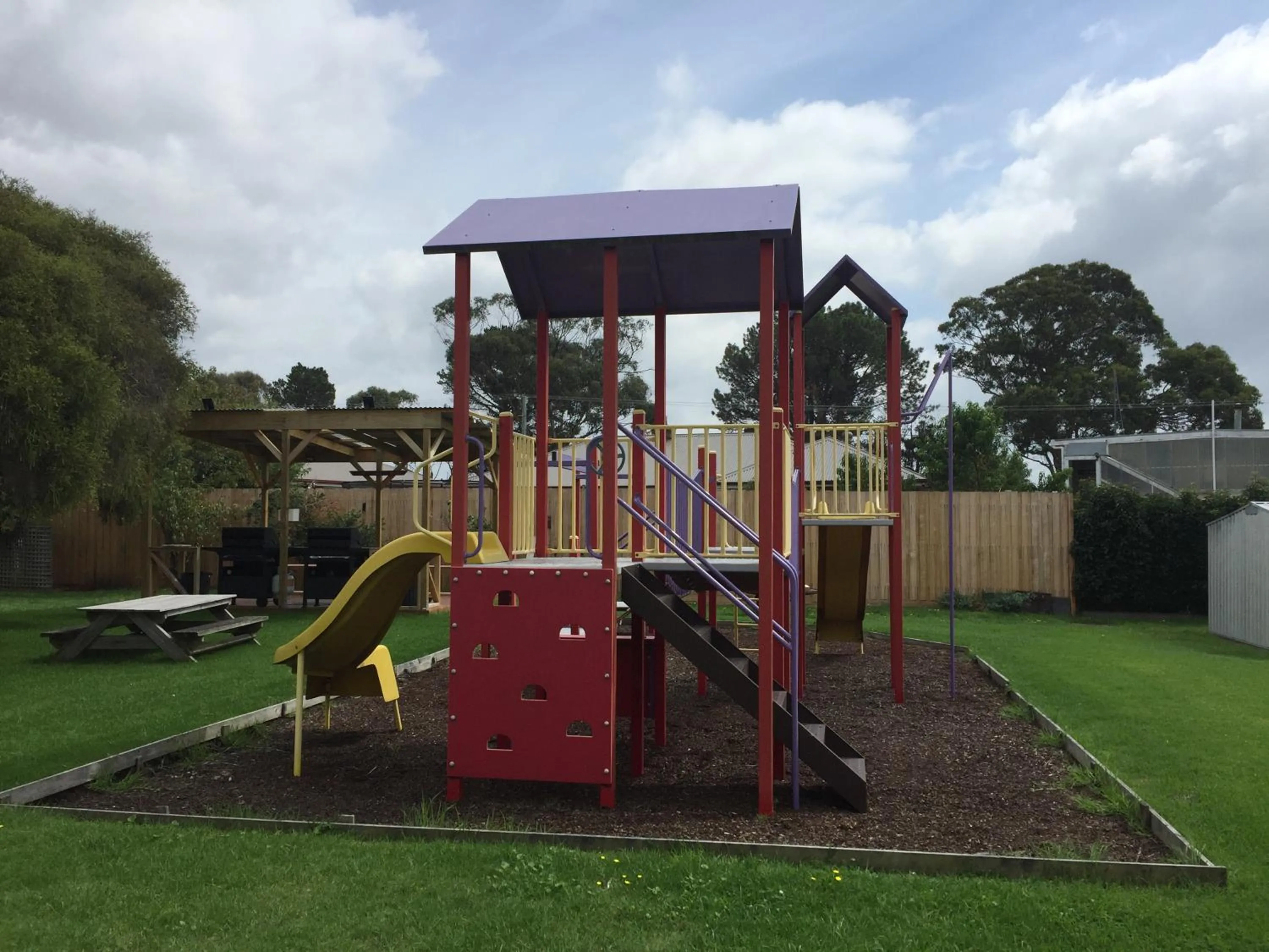 Garden in Georges Bay Apartments