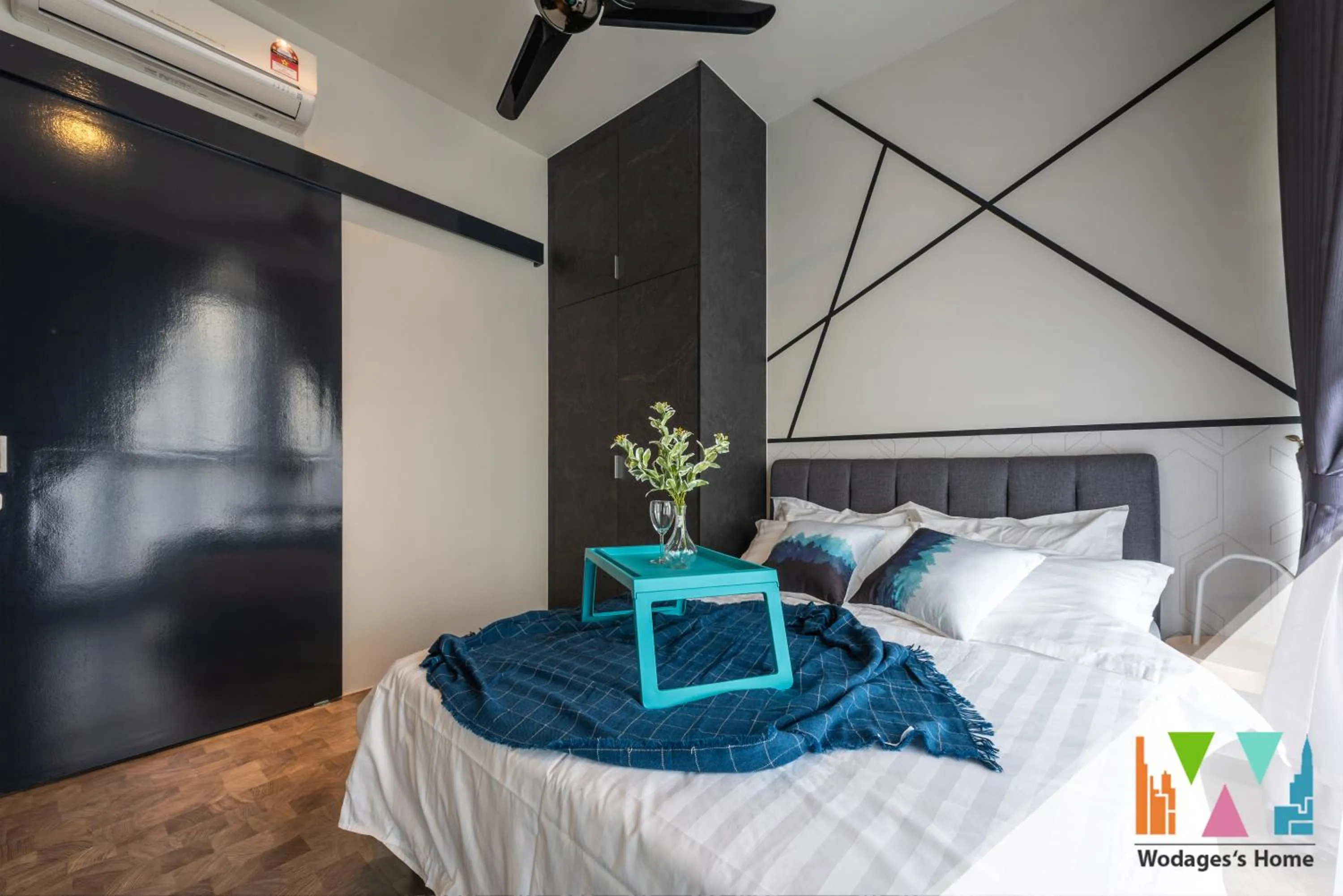 Bed in Expressionz Suites, KLCC by Ozfun