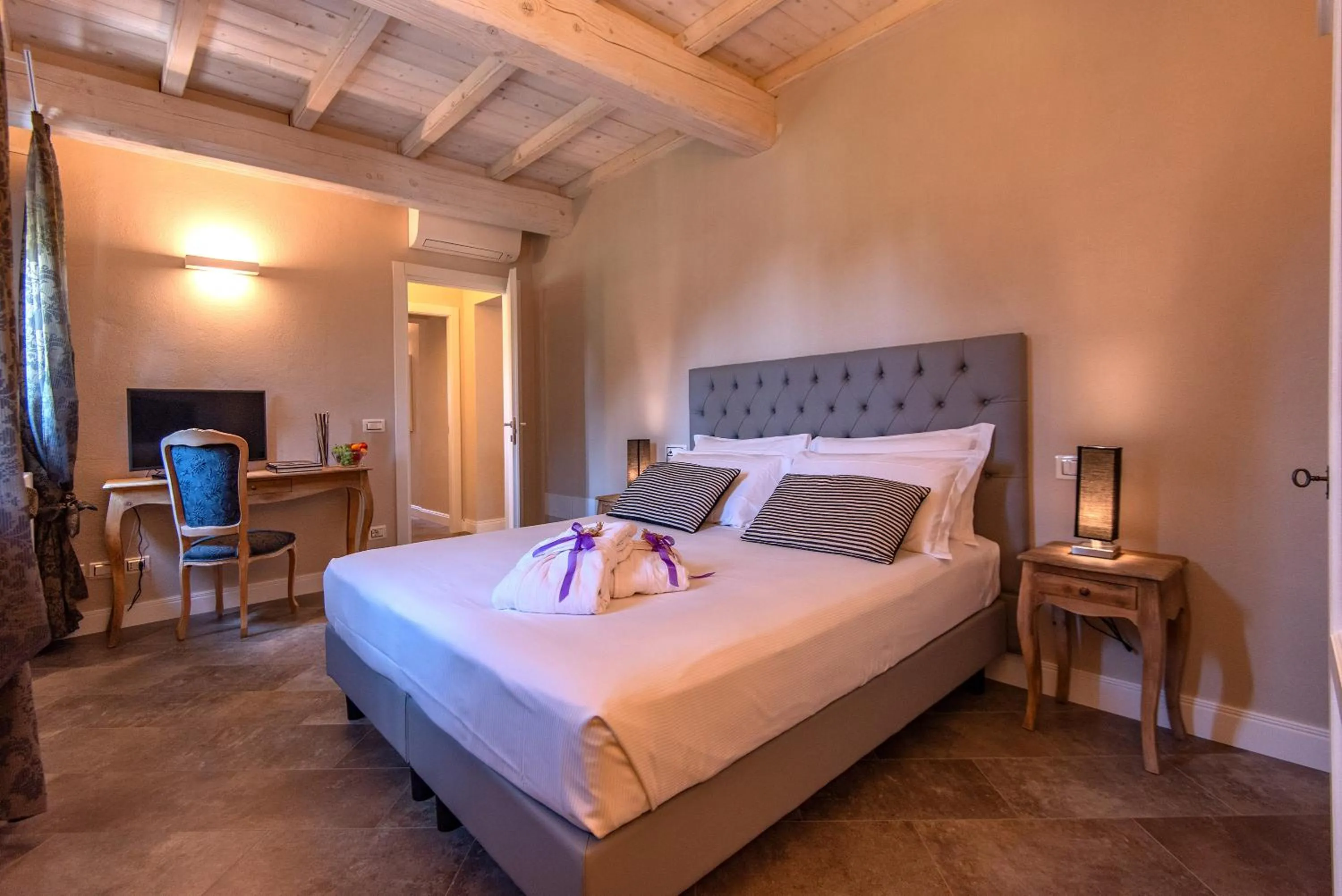Bedroom, Bed in Borgo di Villa Cellaia Resort & SPA