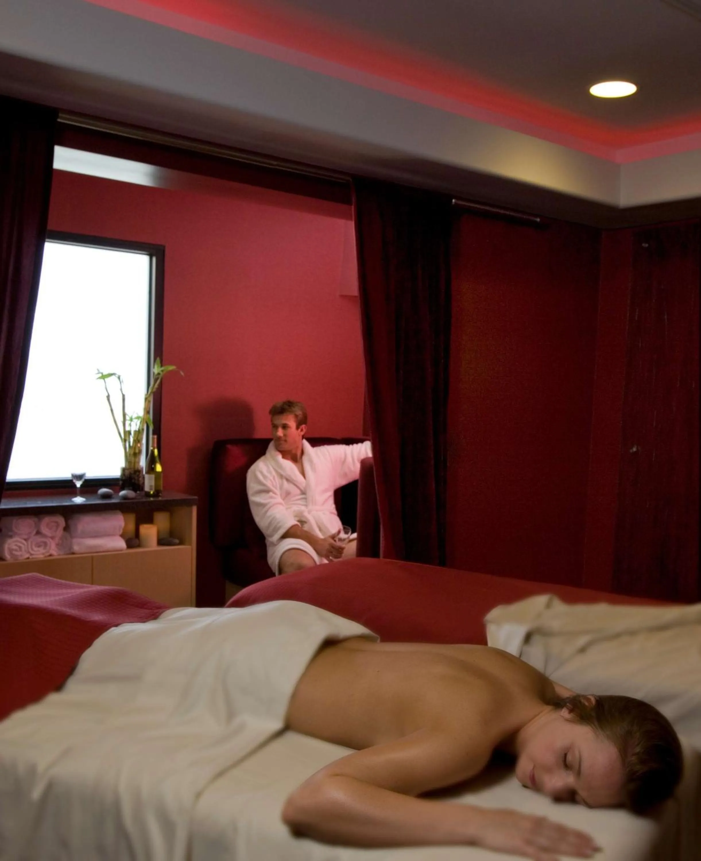 Spa and wellness centre/facilities, Bed in Hilton Palm Springs