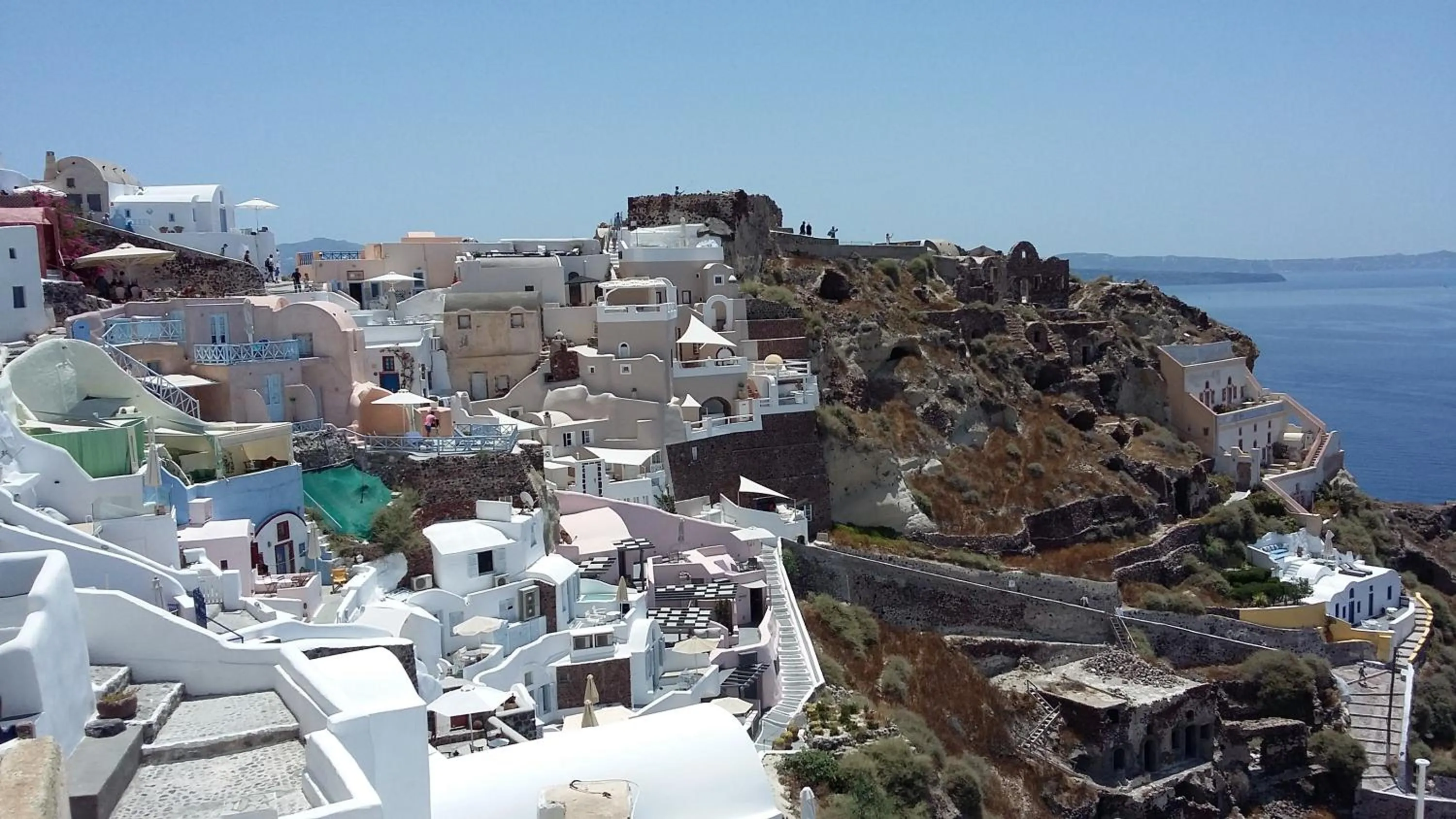 Neighbourhood in Fotinos Houses
