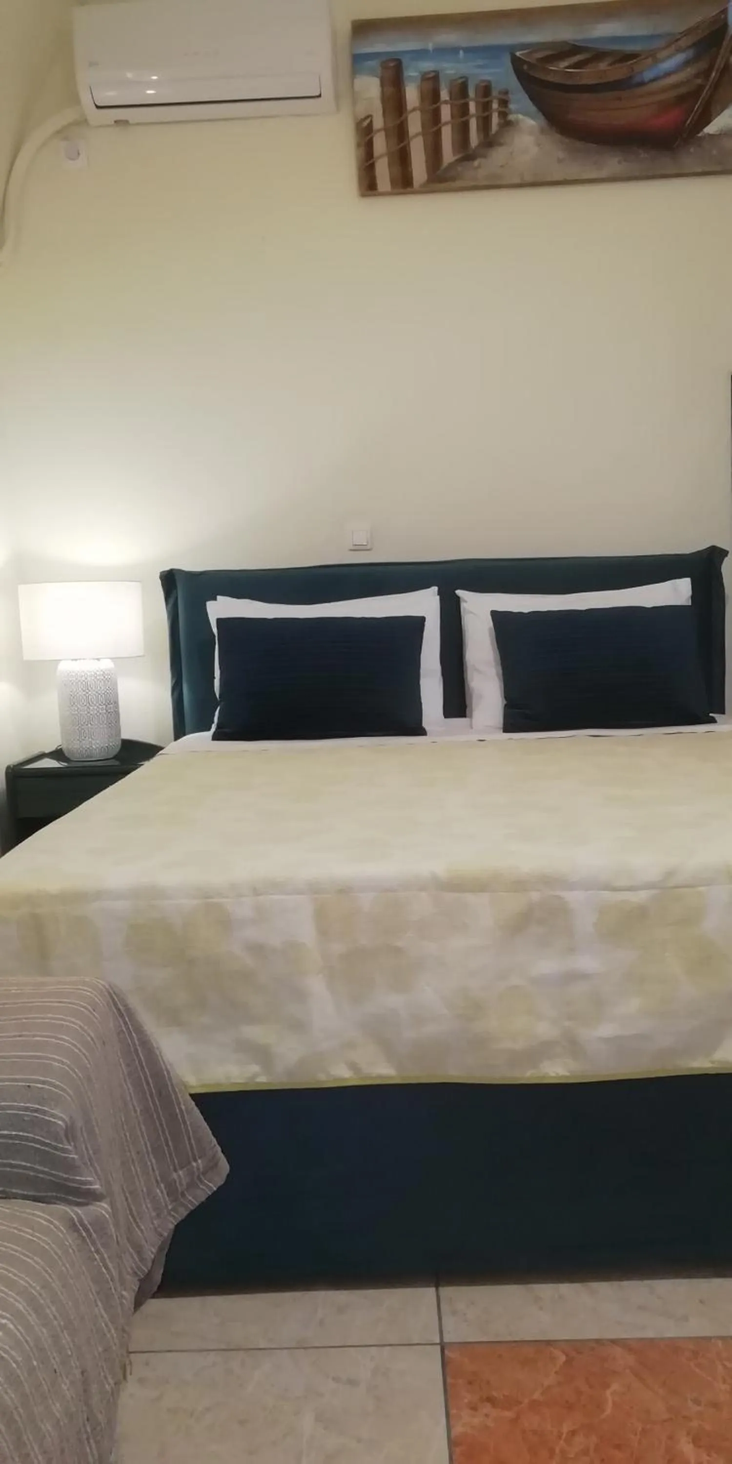 Property building in Fotinos Houses