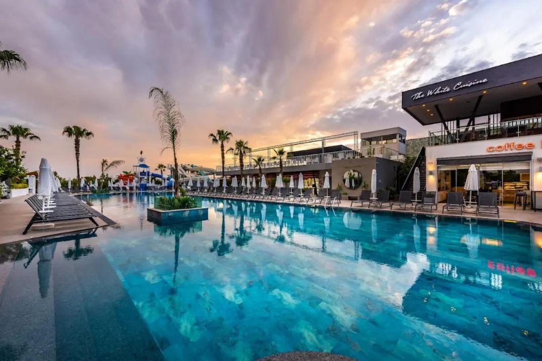 White City Resort Hotel - Ultra All Inclusive