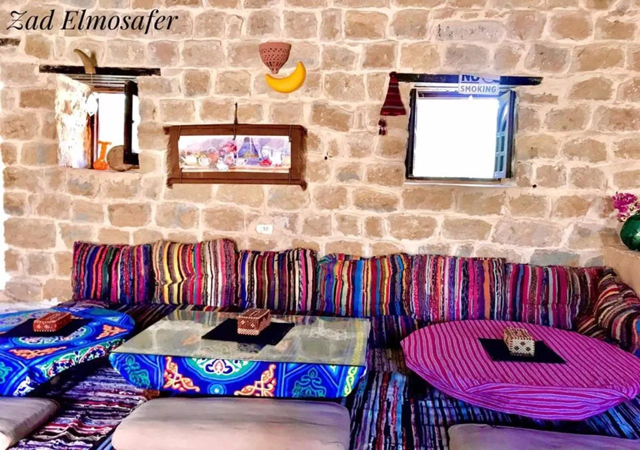 Restaurant/places to eat in Zad El Mosafer Guest House