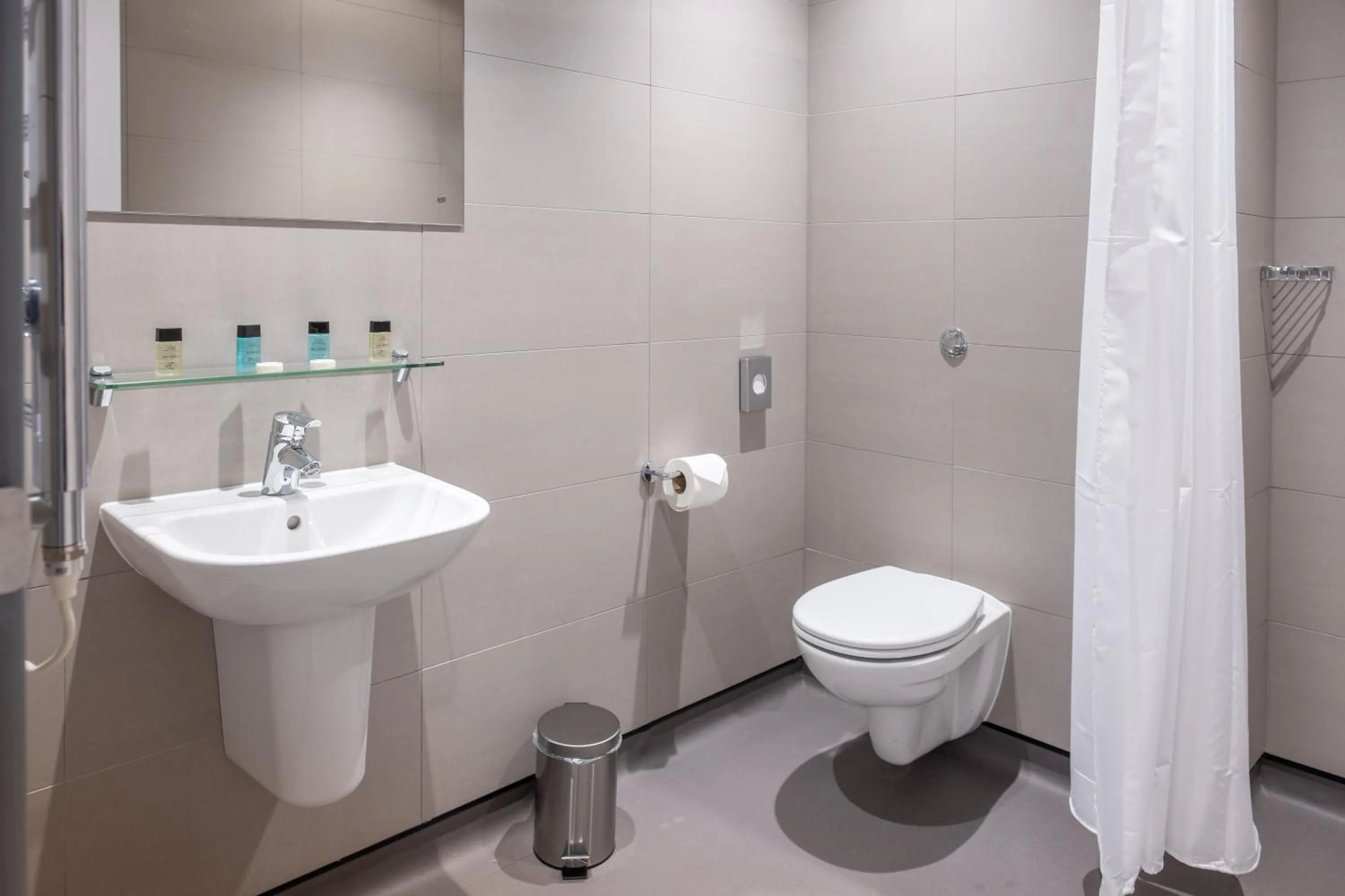Bathroom in Elite Athlete Centre and Hotel