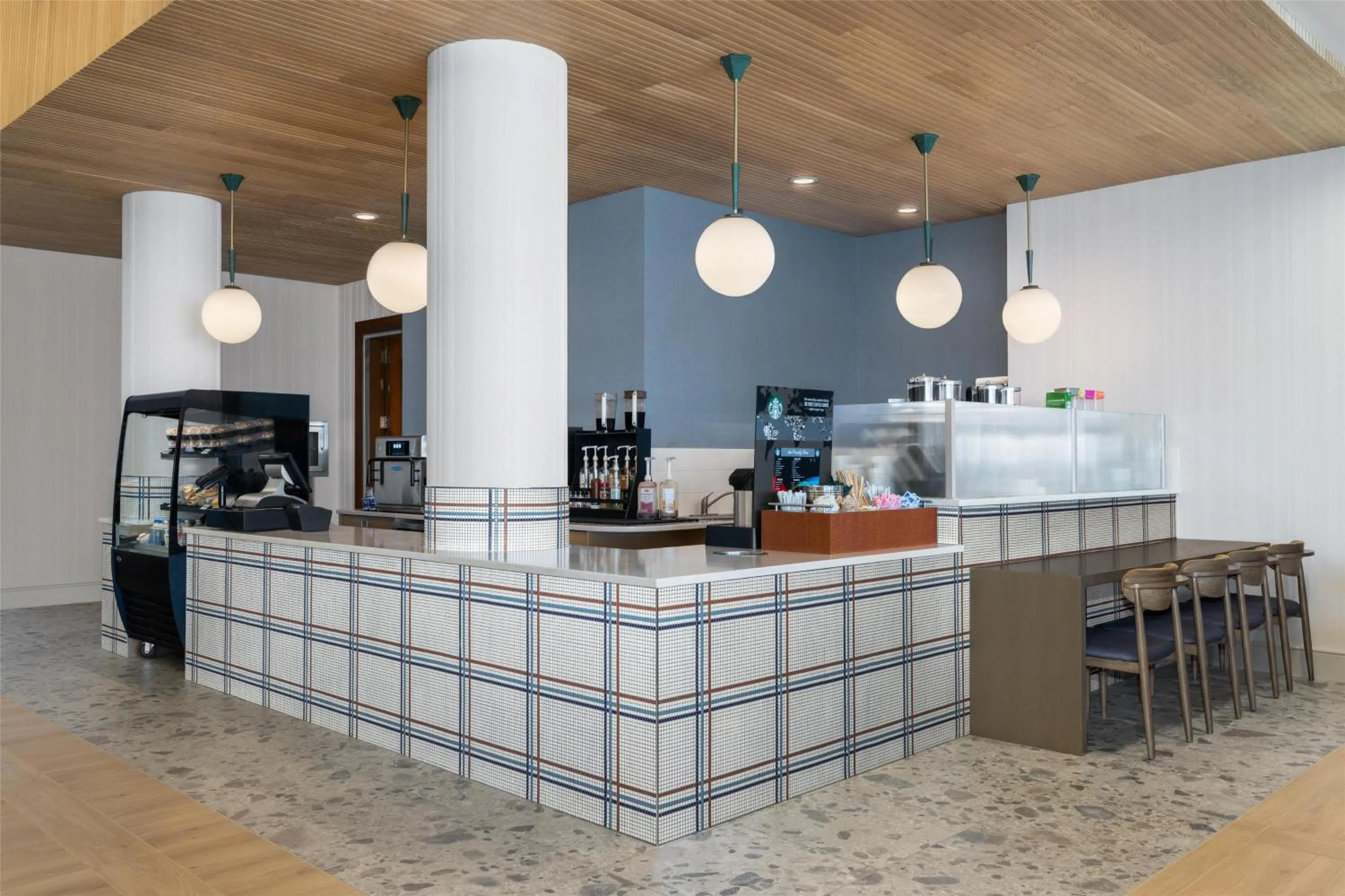 Restaurant/places to eat in Hilton Suites Ocean City Oceanfront