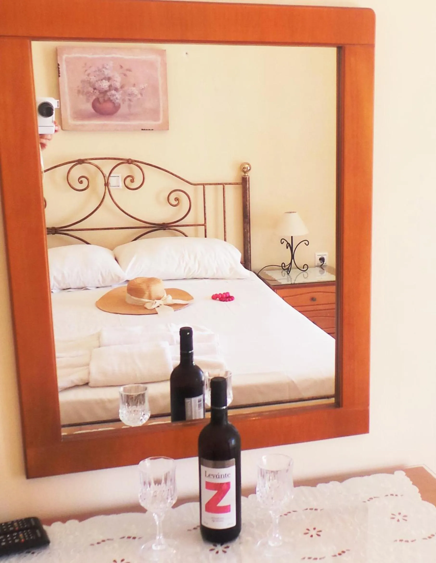 Decorative detail in Fiore Hill Sea View Studios