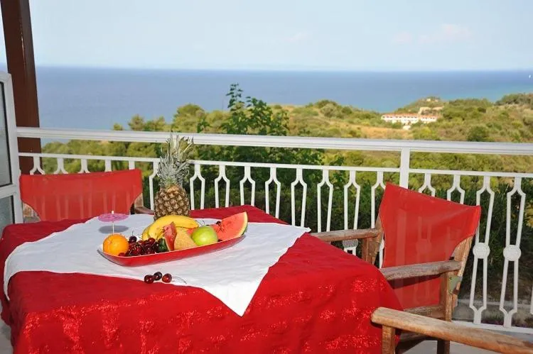 Dining area in Fiore Hill Sea View Studios