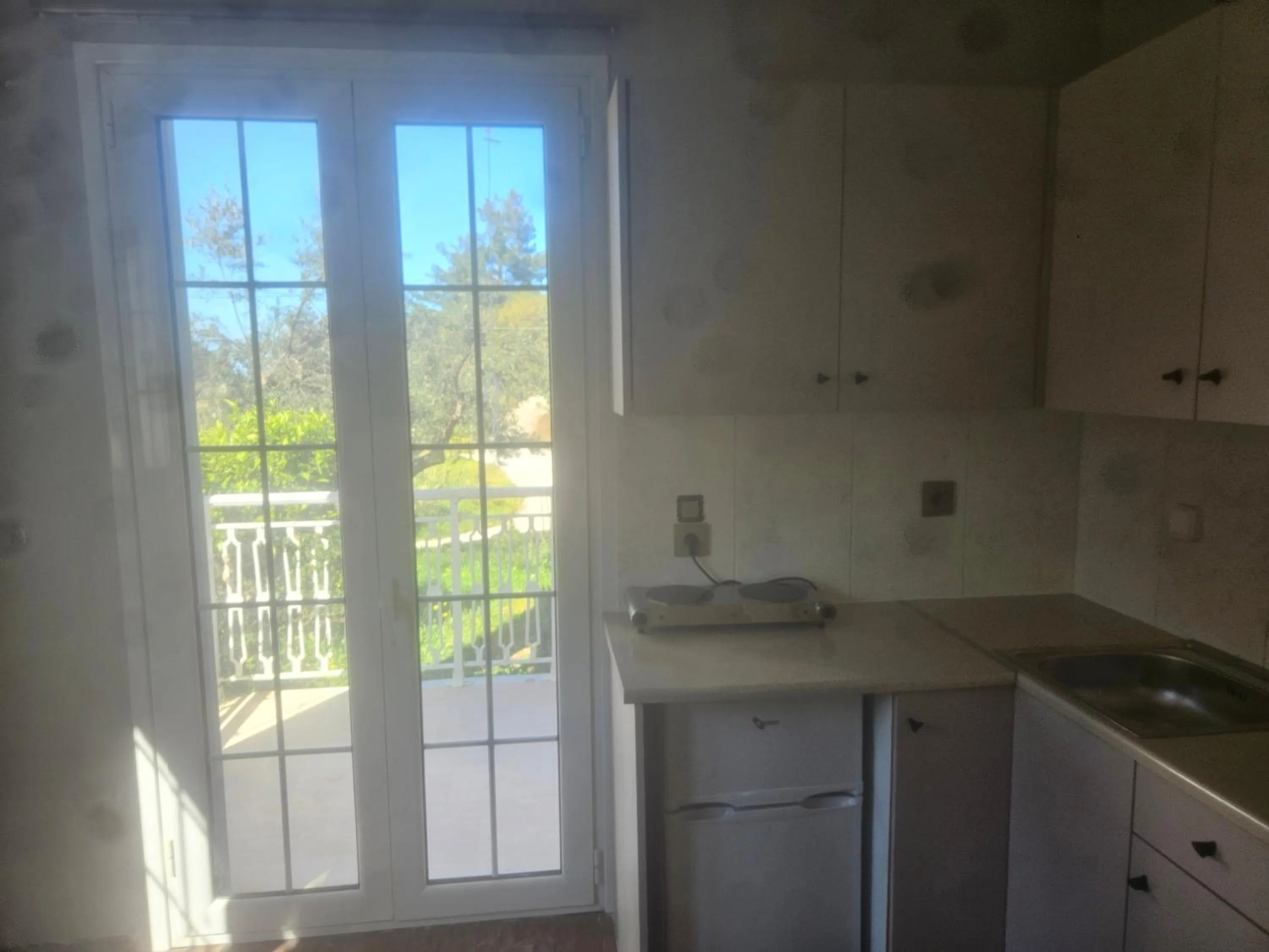 Fiore Hill Sea View Studios