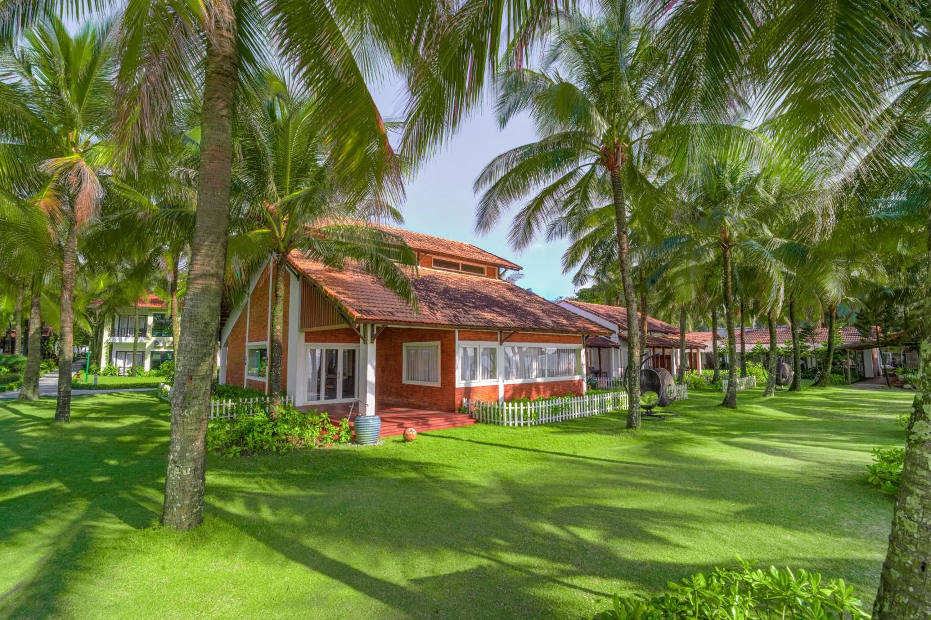 Famiana Resort & Spa - Breakfast is served as Brunch 6AM30 to 1PM