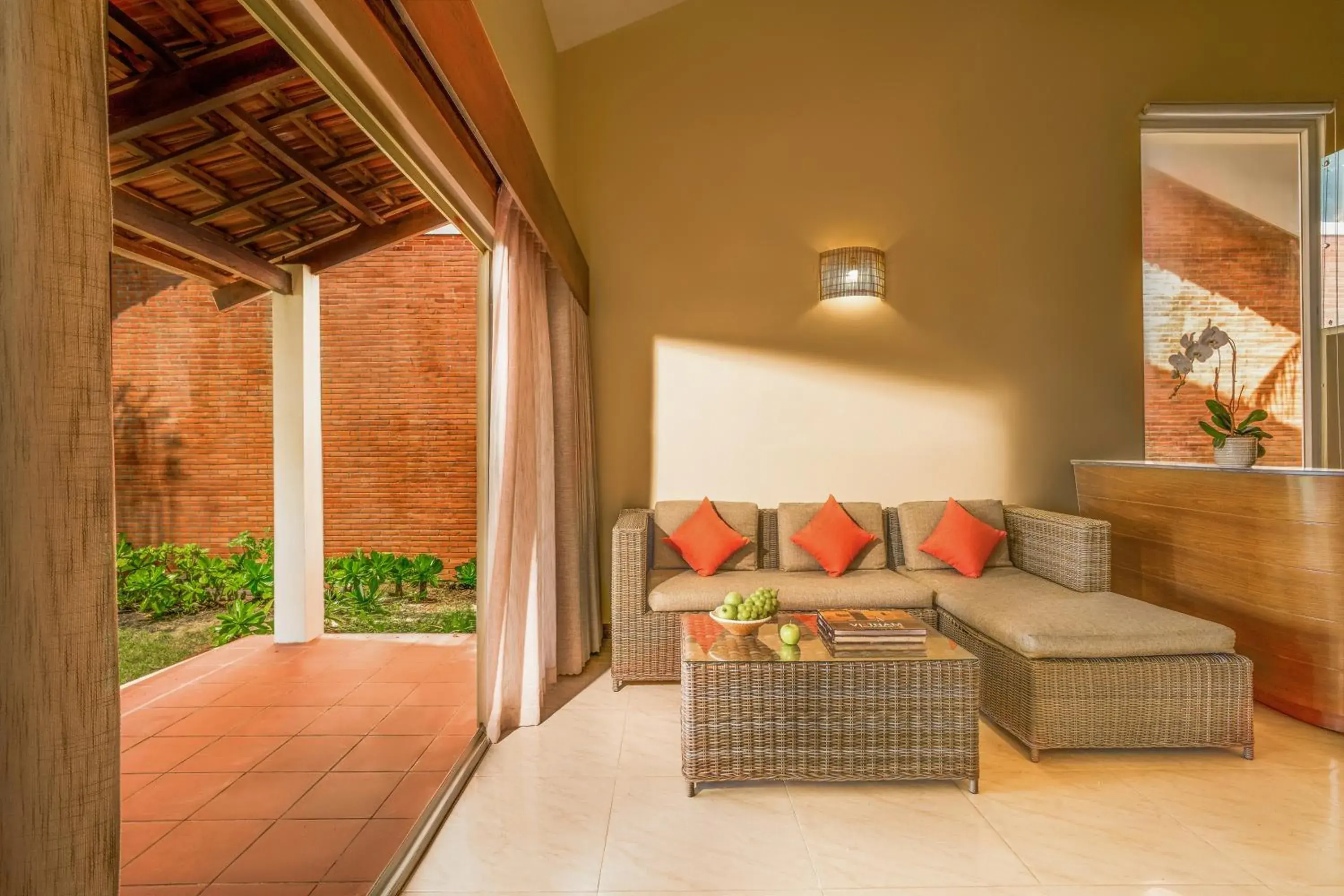 Beachfront Villa - Daily Mini-bar Included in Famiana Resort & Spa - Breakfast is served as Brunch 6AM30 to 1PM Beachfront Villa - Daily Mini-bar Included in Famiana Resort & Spa - Breakfast is served as Brunch 6AM30 to 1PM