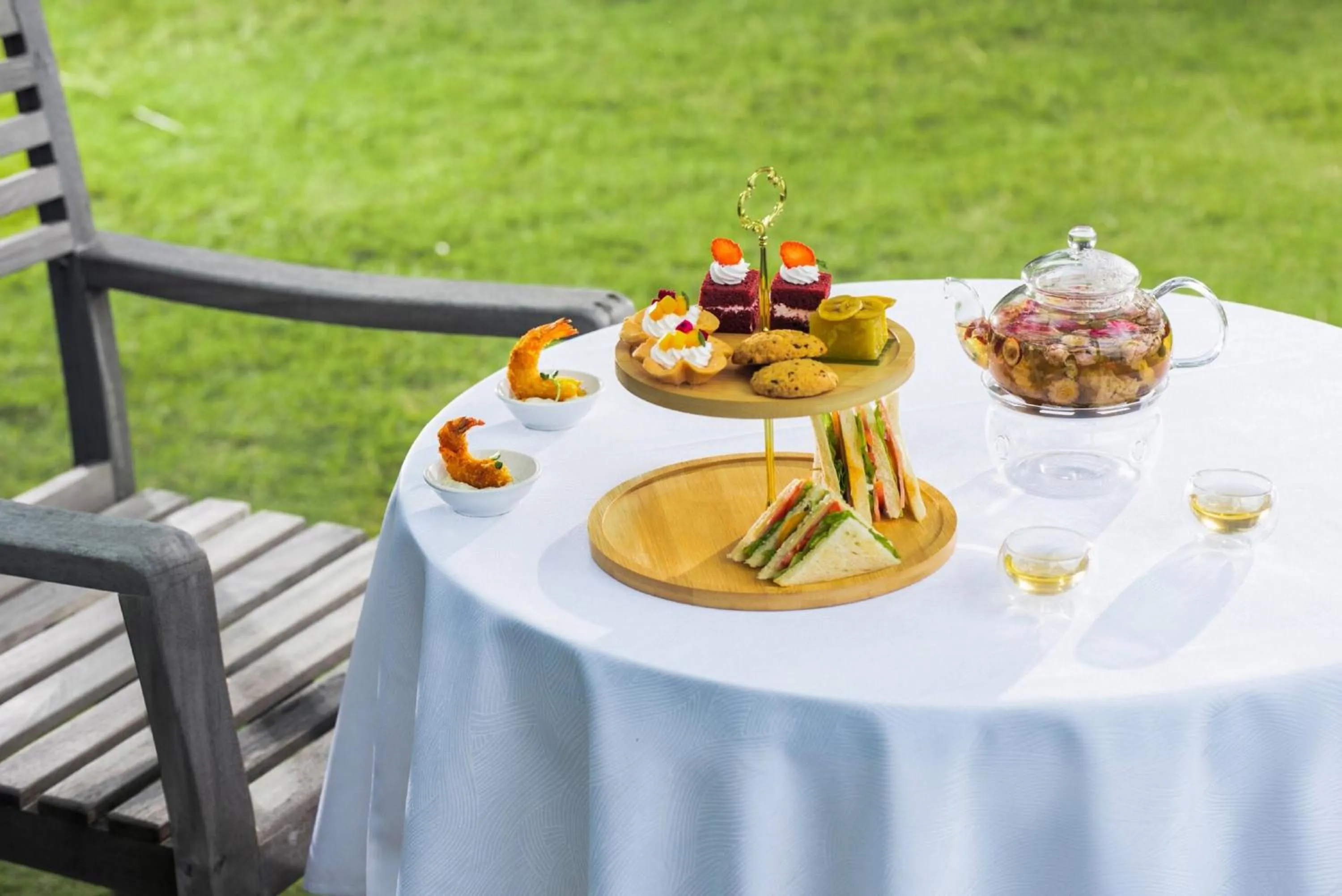 Famiana Resort & Spa - Breakfast is served as Brunch 6AM30 to 1PM