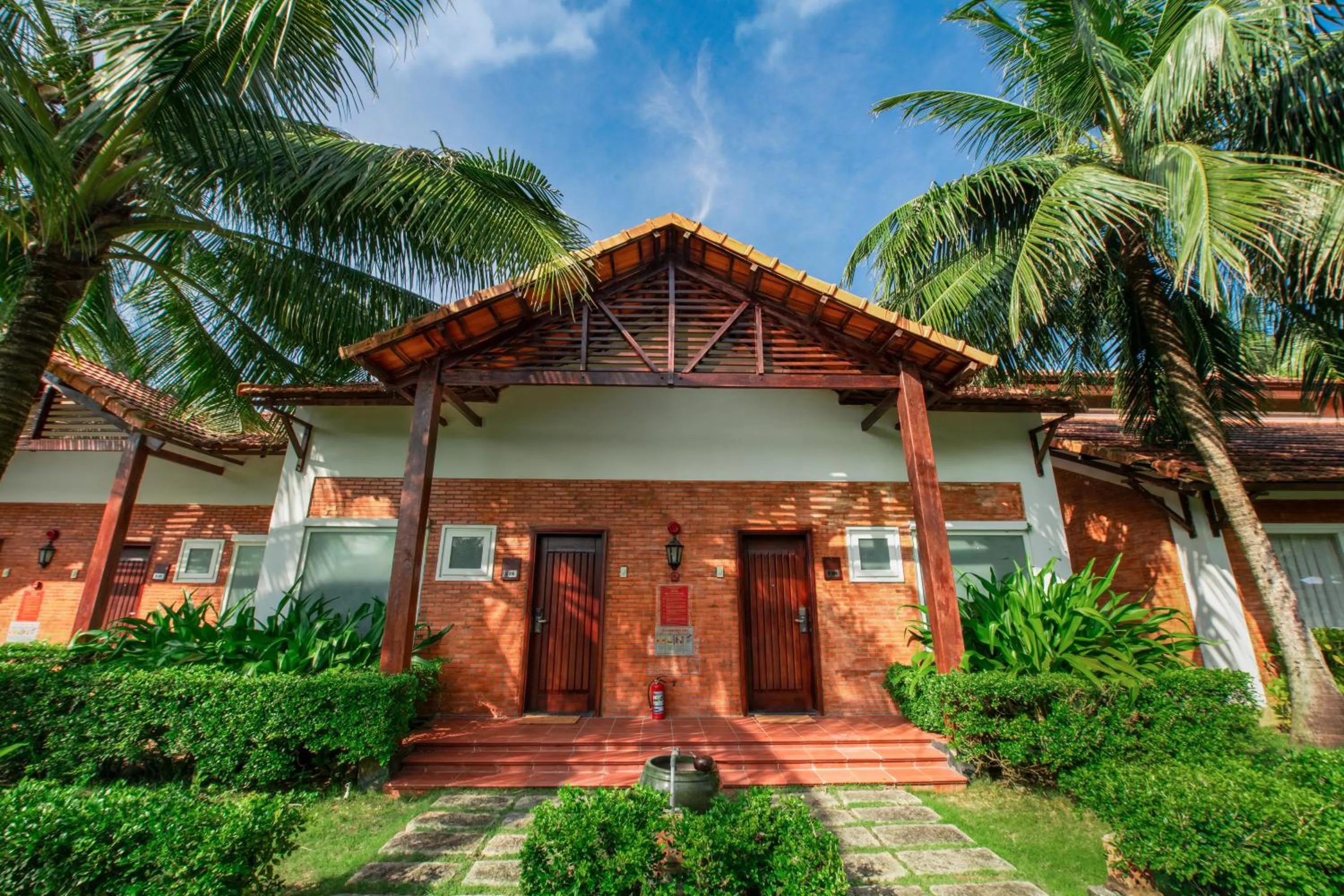 Famiana Resort & Spa - Breakfast is served as Brunch 6AM30 to 1PM