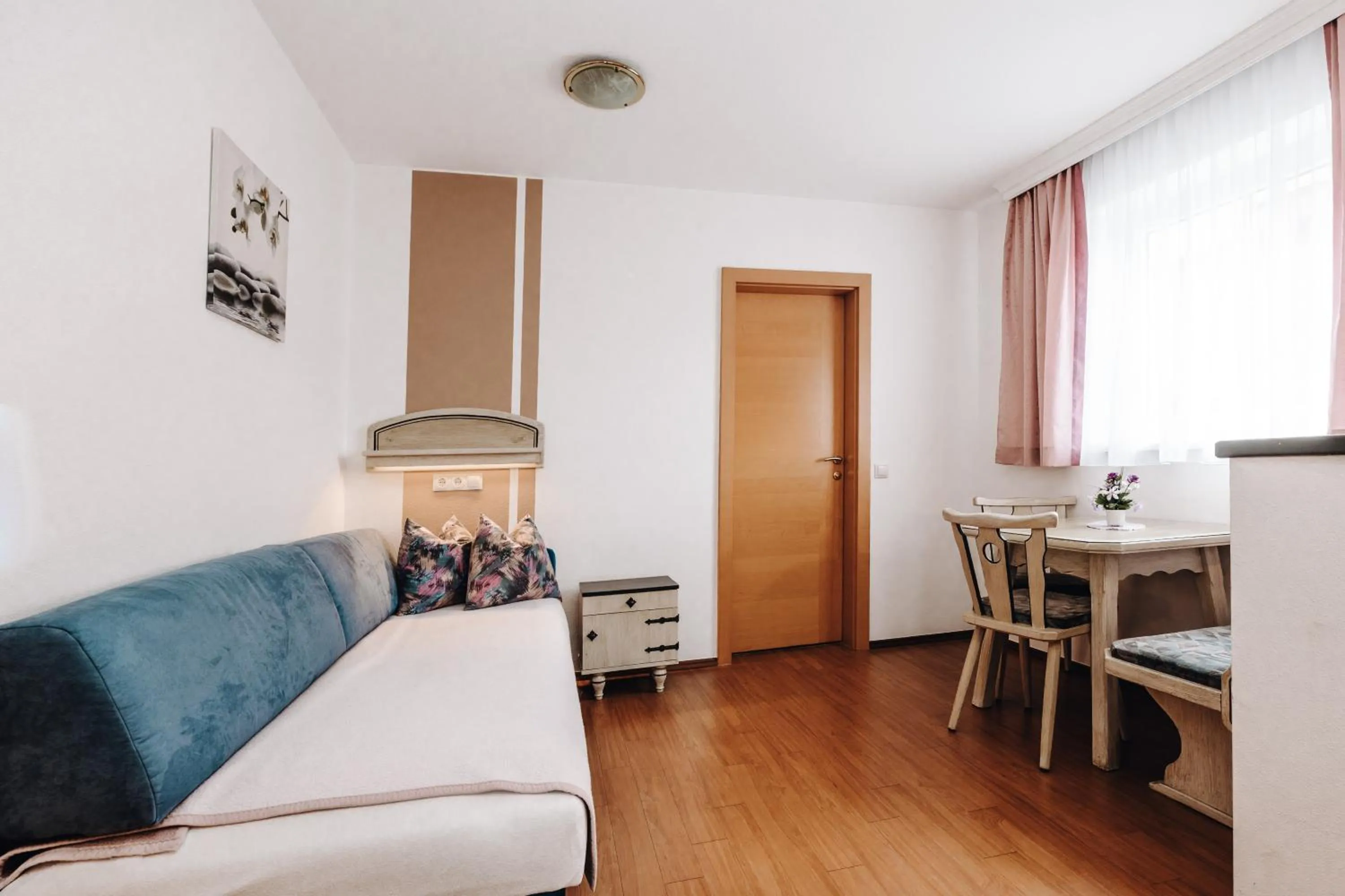 Bed in Hotel Garni Tannenhof