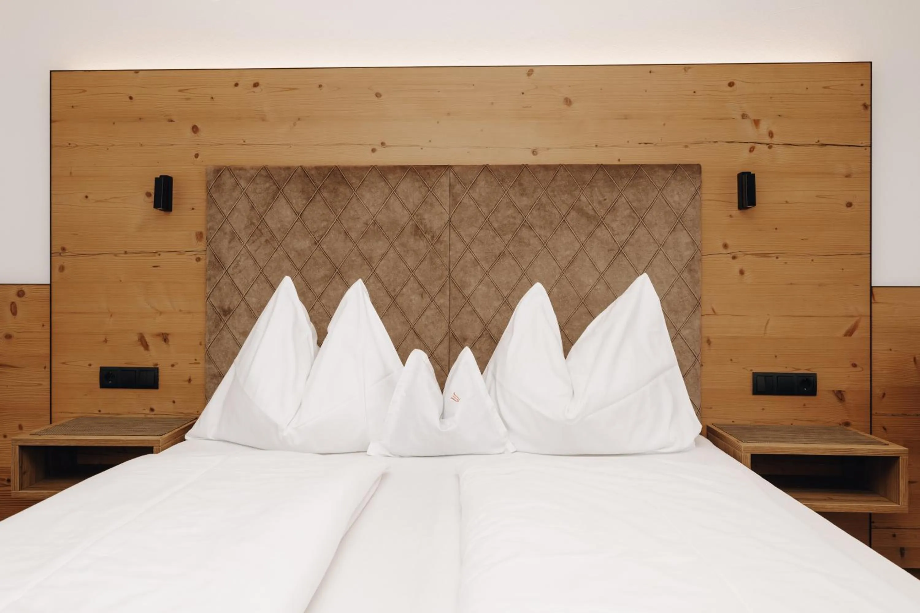 Bed in Hotel Garni Tannenhof