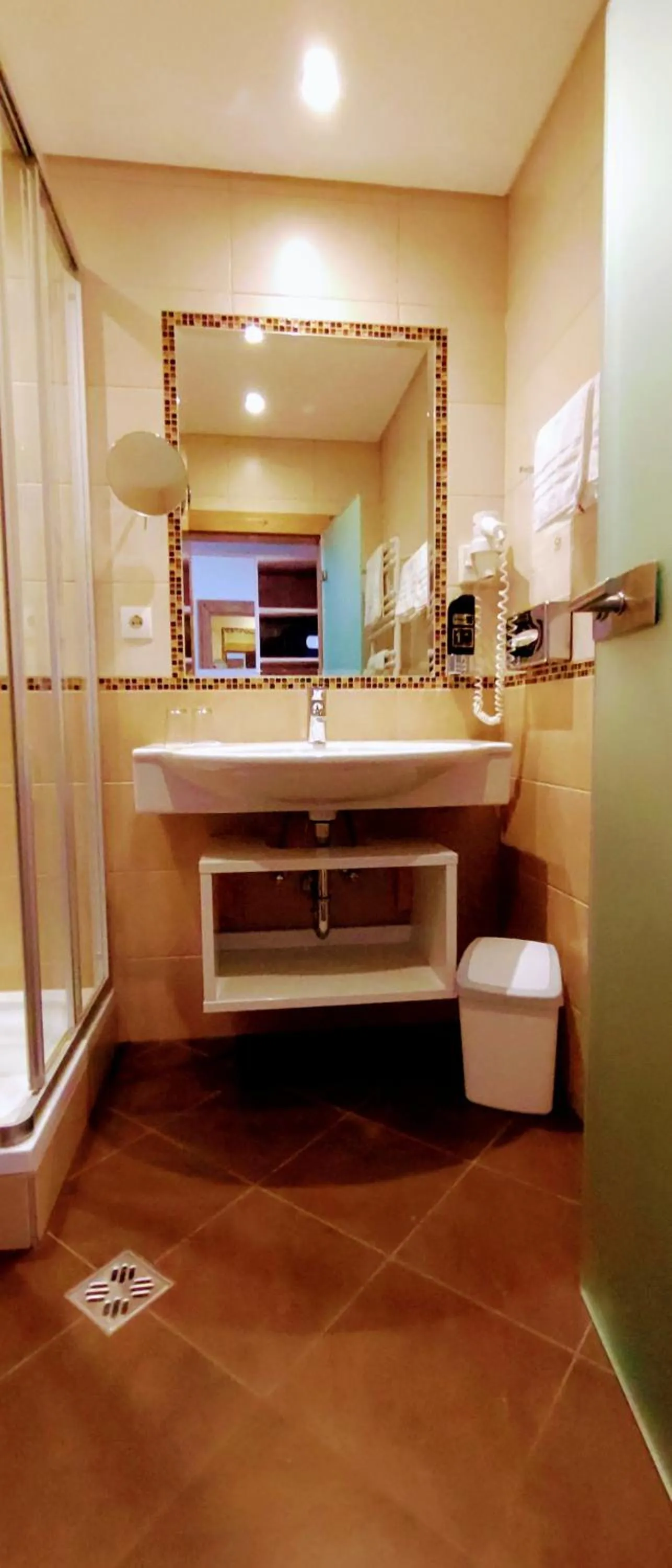 Bathroom in Hotel Garni Tannenhof