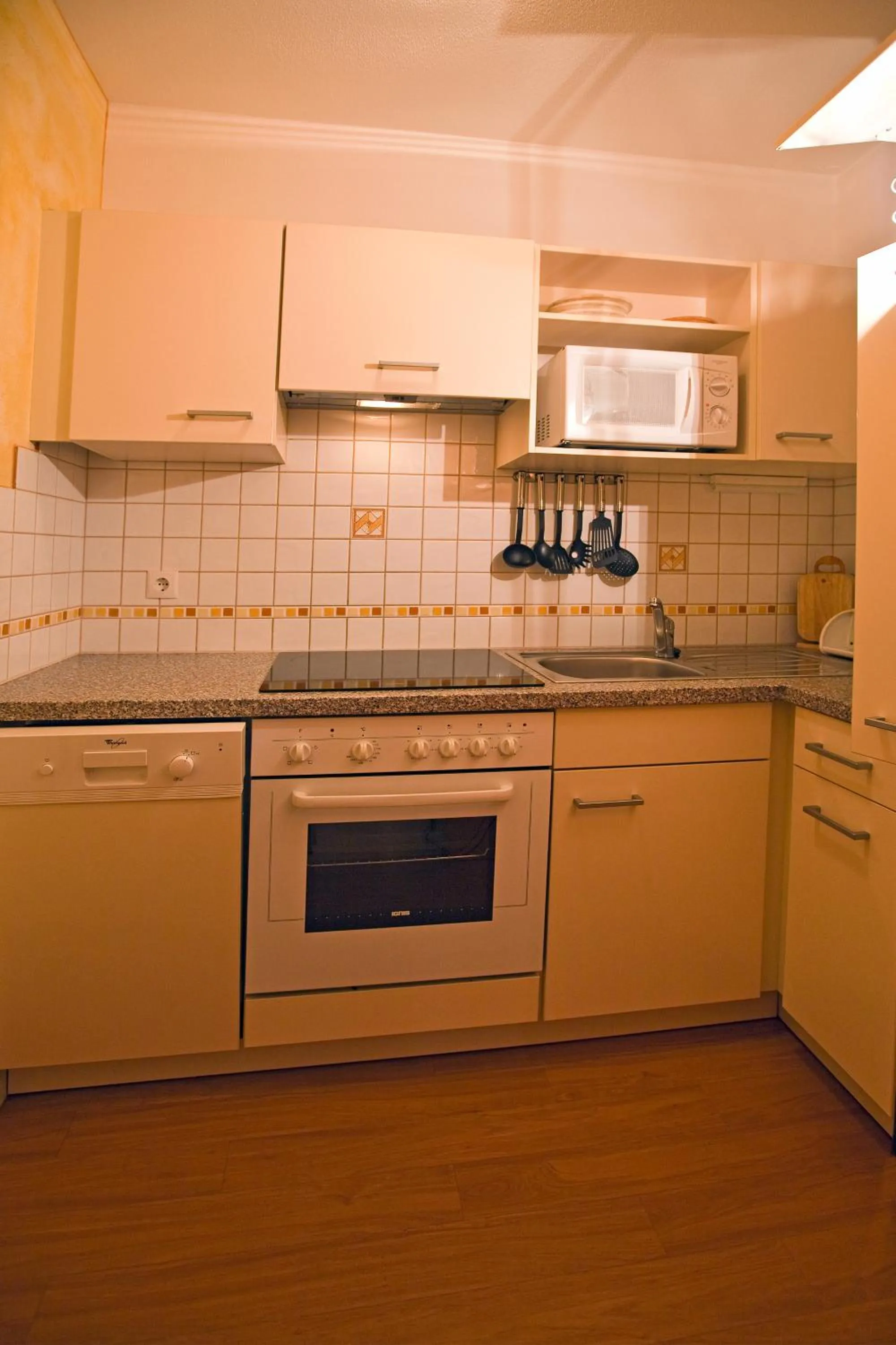 Photo of the whole room in Hotel Garni Tannenhof