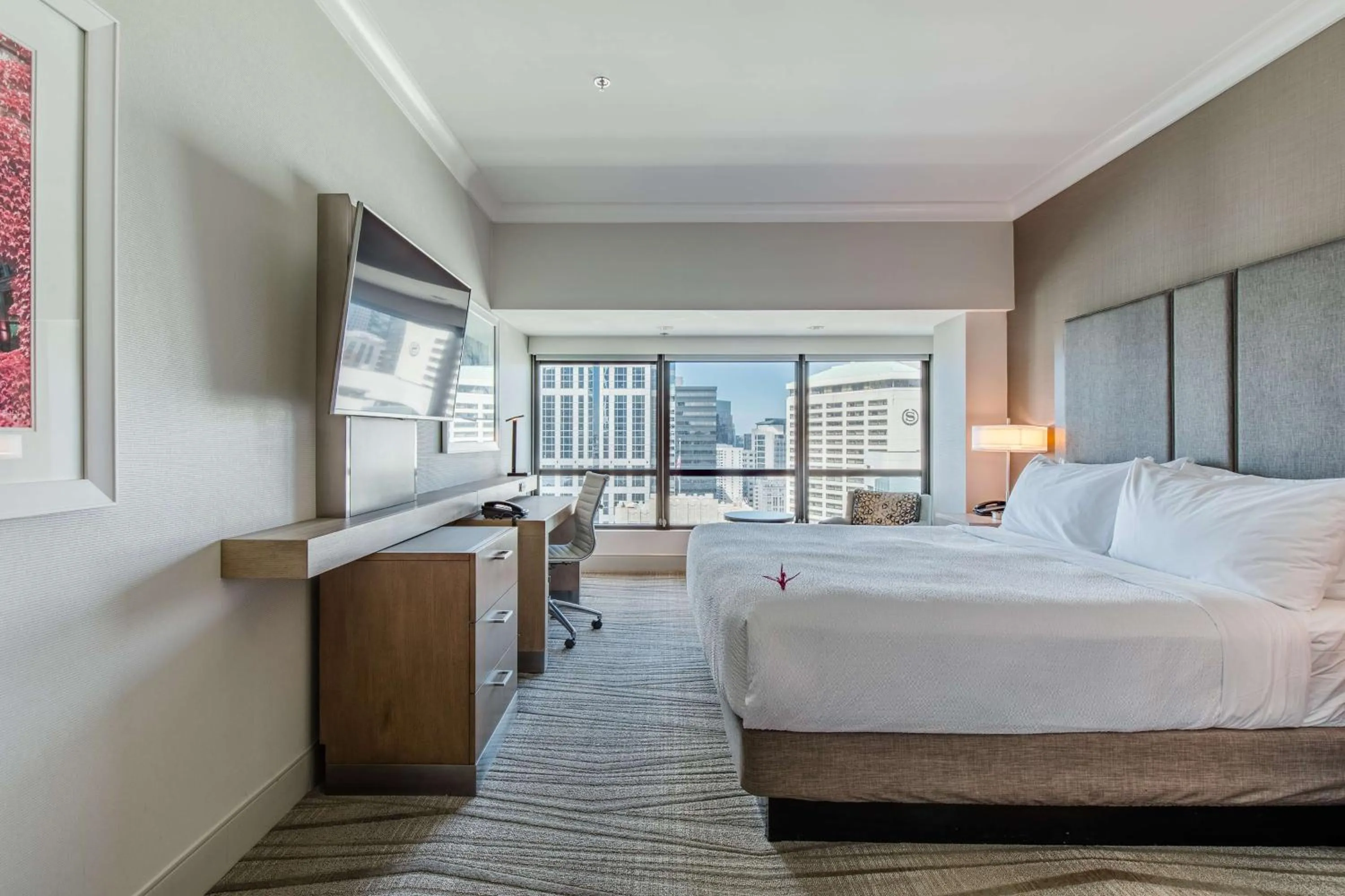 Bedroom, Bed in Coast Seattle Downtown Hotel by APA