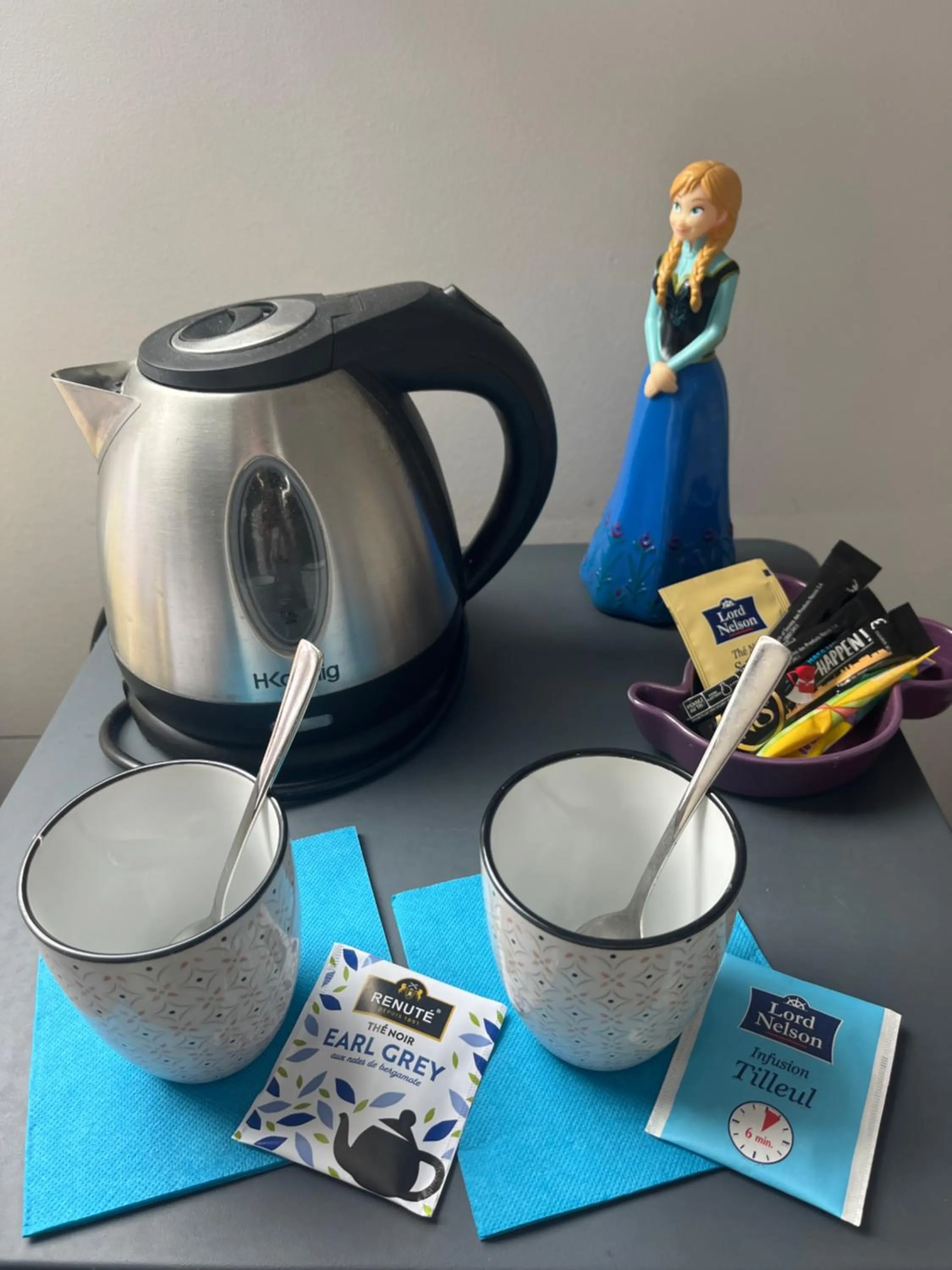 Coffee/tea facilities in Chambres d'Hôtes Poirier Bazin