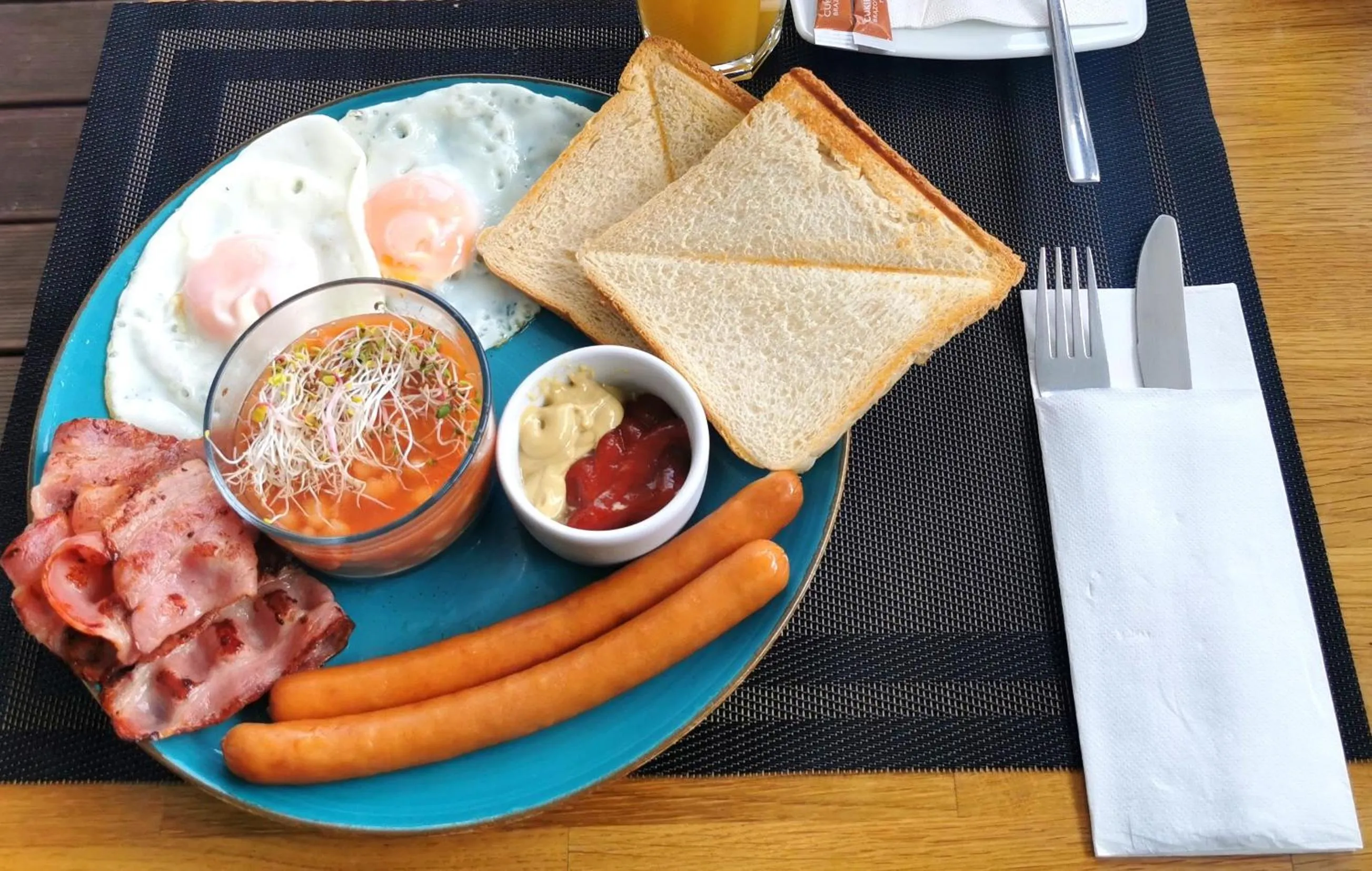 Breakfast in Willa Pieńkowskich