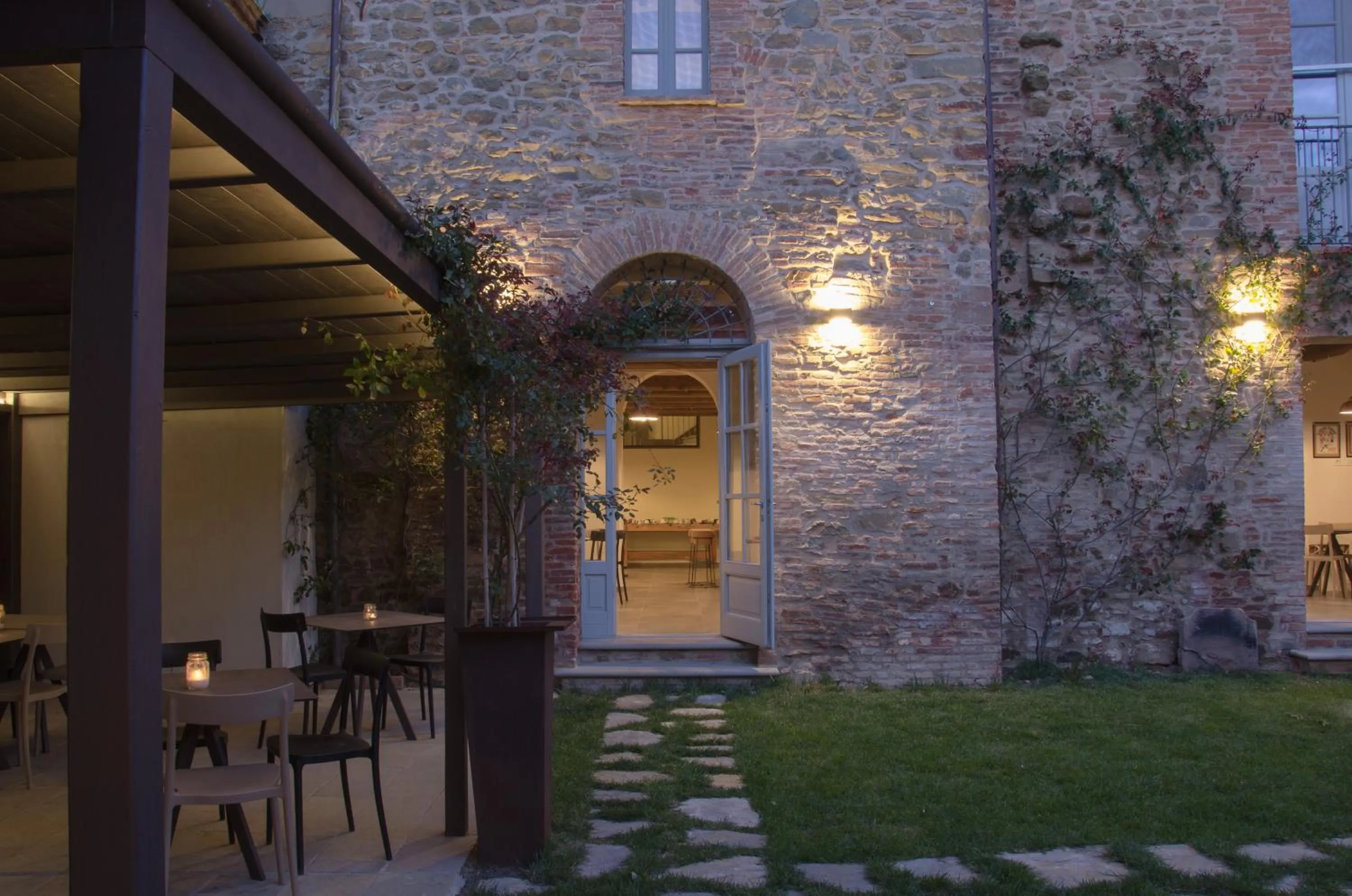 Facade/entrance in Antico Sipario Boutique Hotel, BW Signature Collection