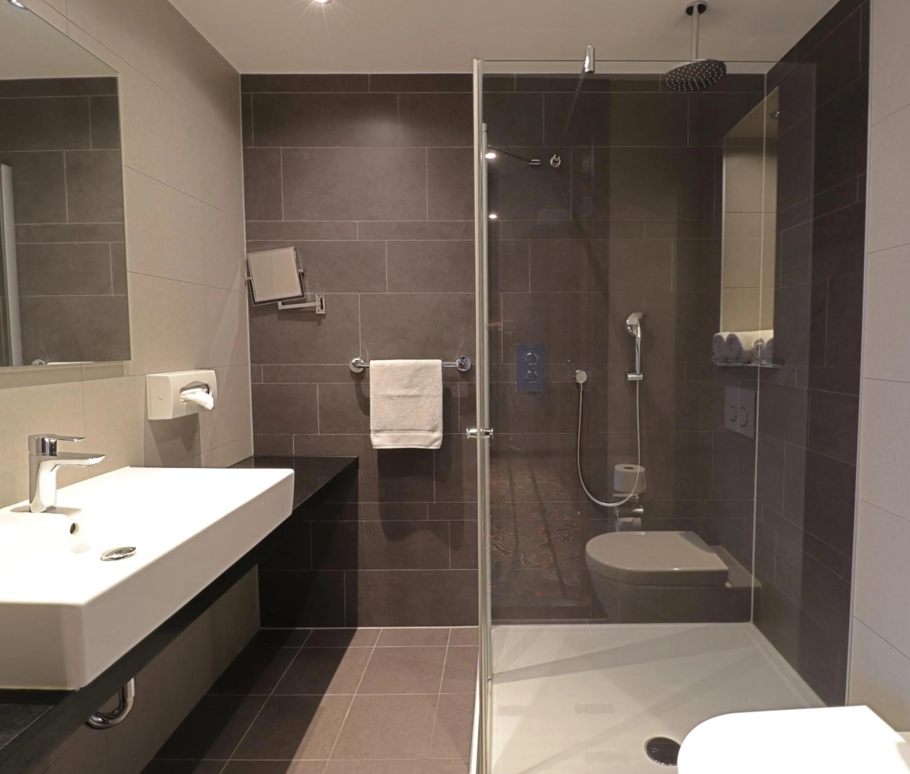 Bathroom in XO Hotels Park West