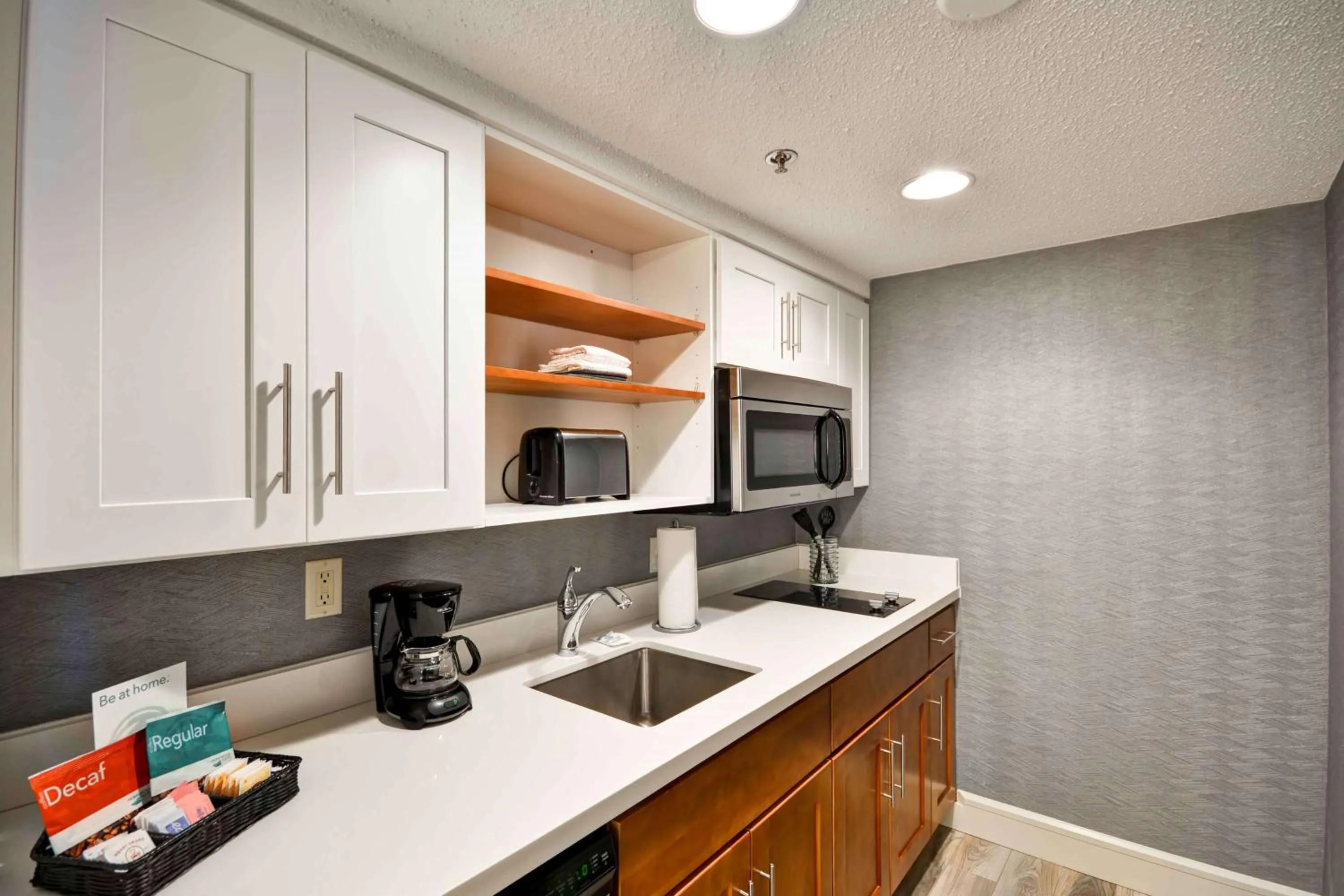 Kitchen or kitchenette in Homewood Suites by Hilton San Antonio Northwest