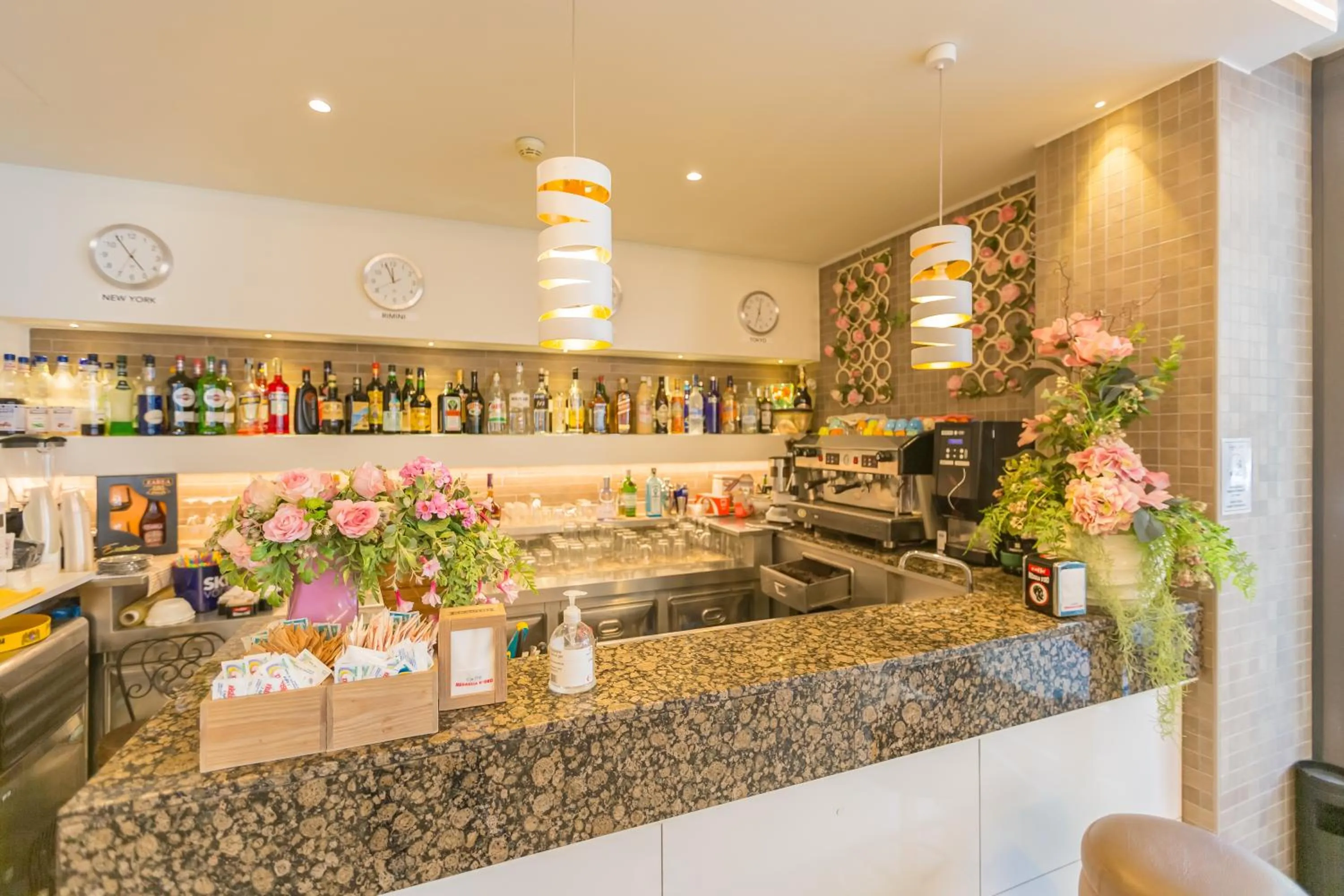 Lounge or bar in Hotel Eiffel