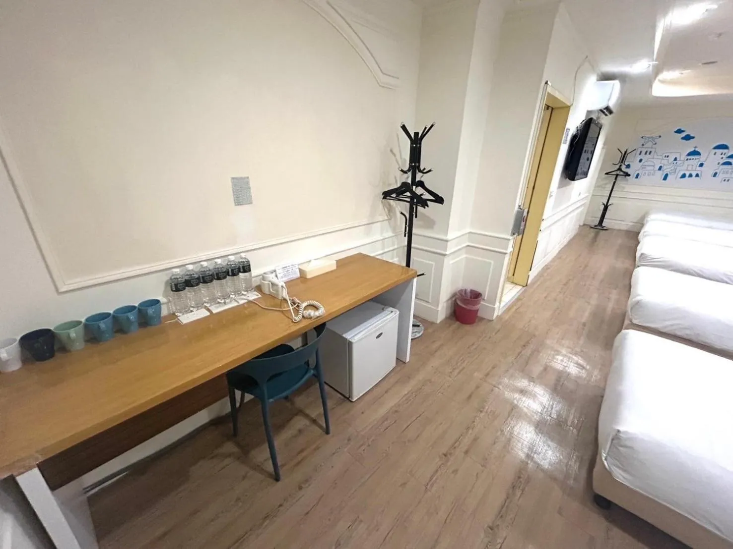 View (from property/room), Bed in 柜富賓王旅店-台北館 Giant Rich King Plaza Hotel