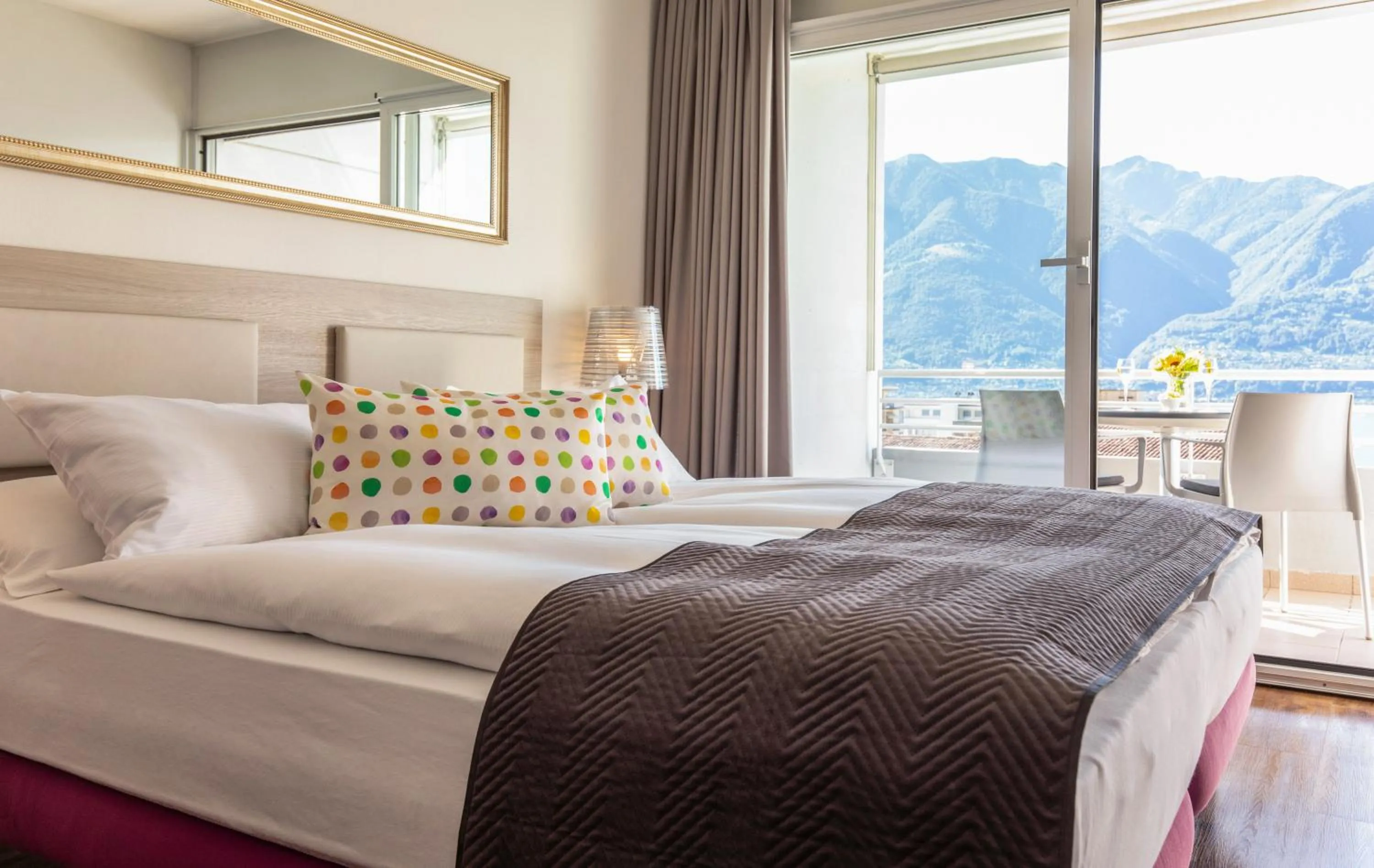 Bedroom, Bed in Smart-HOTEL MINUSIO, a Swiss Quality Hotel