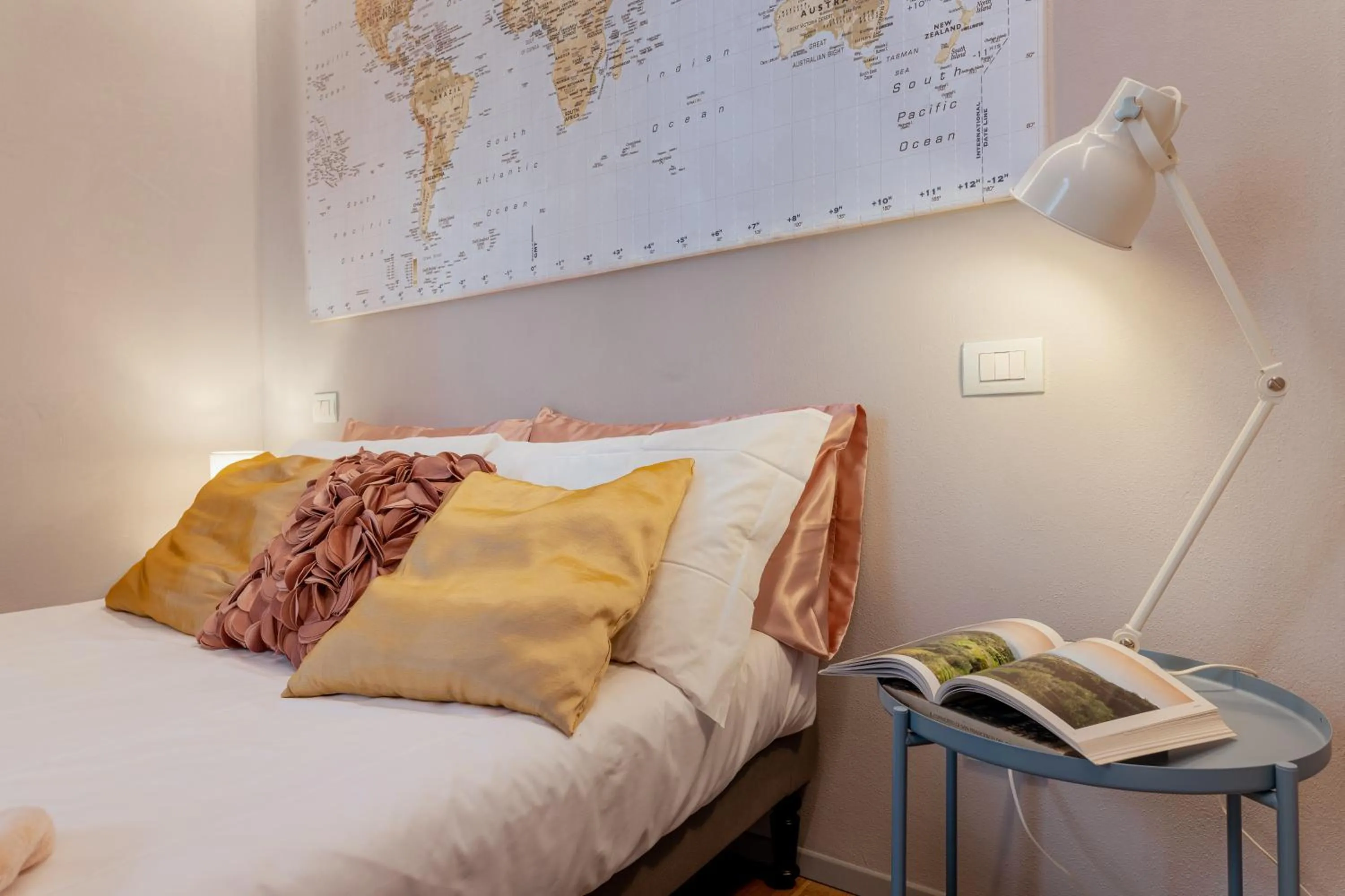 Photo of the whole room, Bed in Il Cortile di Elisa & our flats