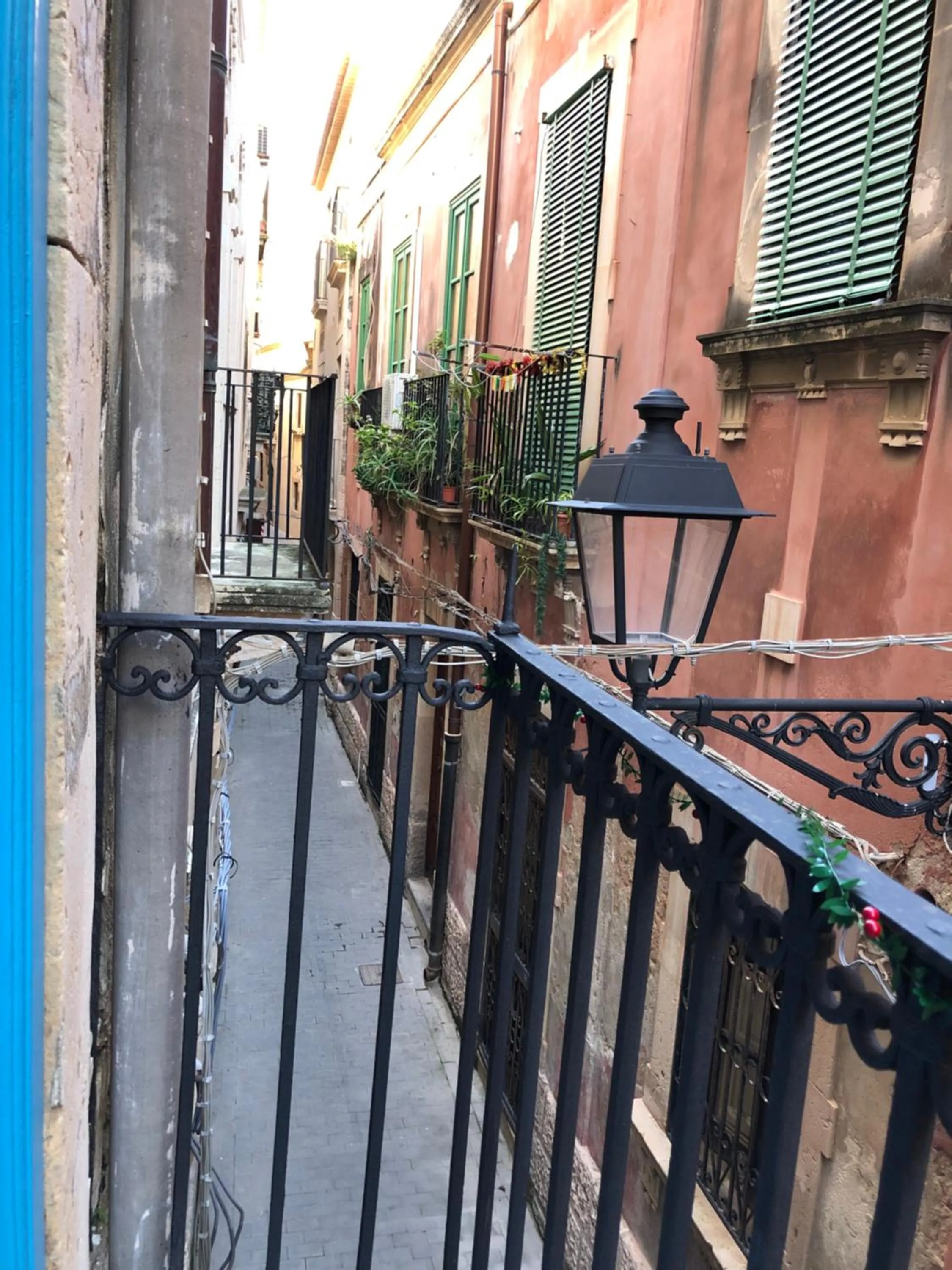 Facade/entrance in La Gemma di Ortigia