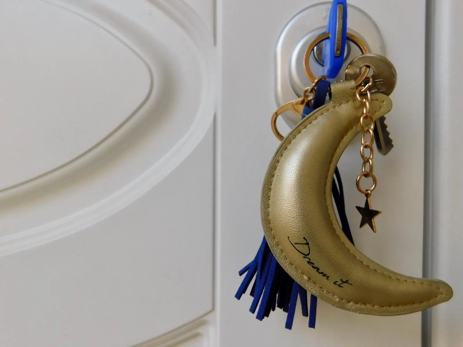 Decorative detail in La Gemma di Ortigia