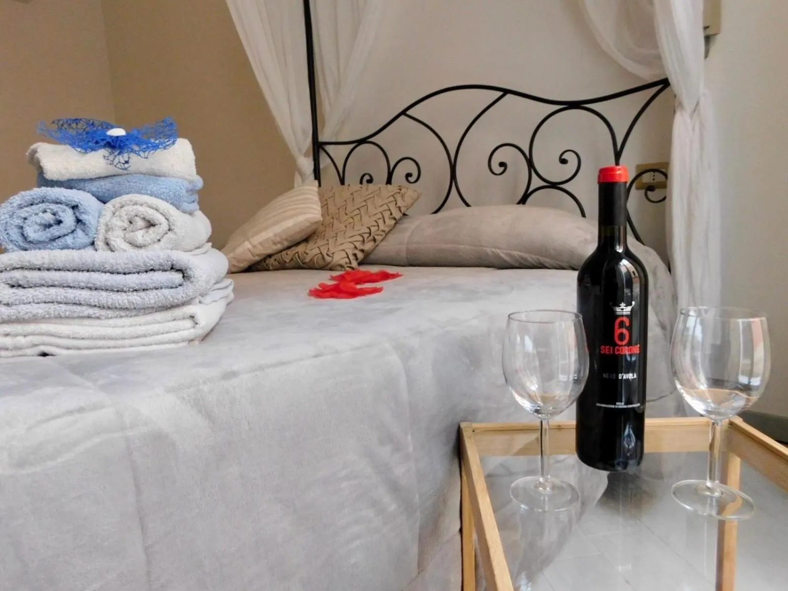 Bed in La Gemma di Ortigia