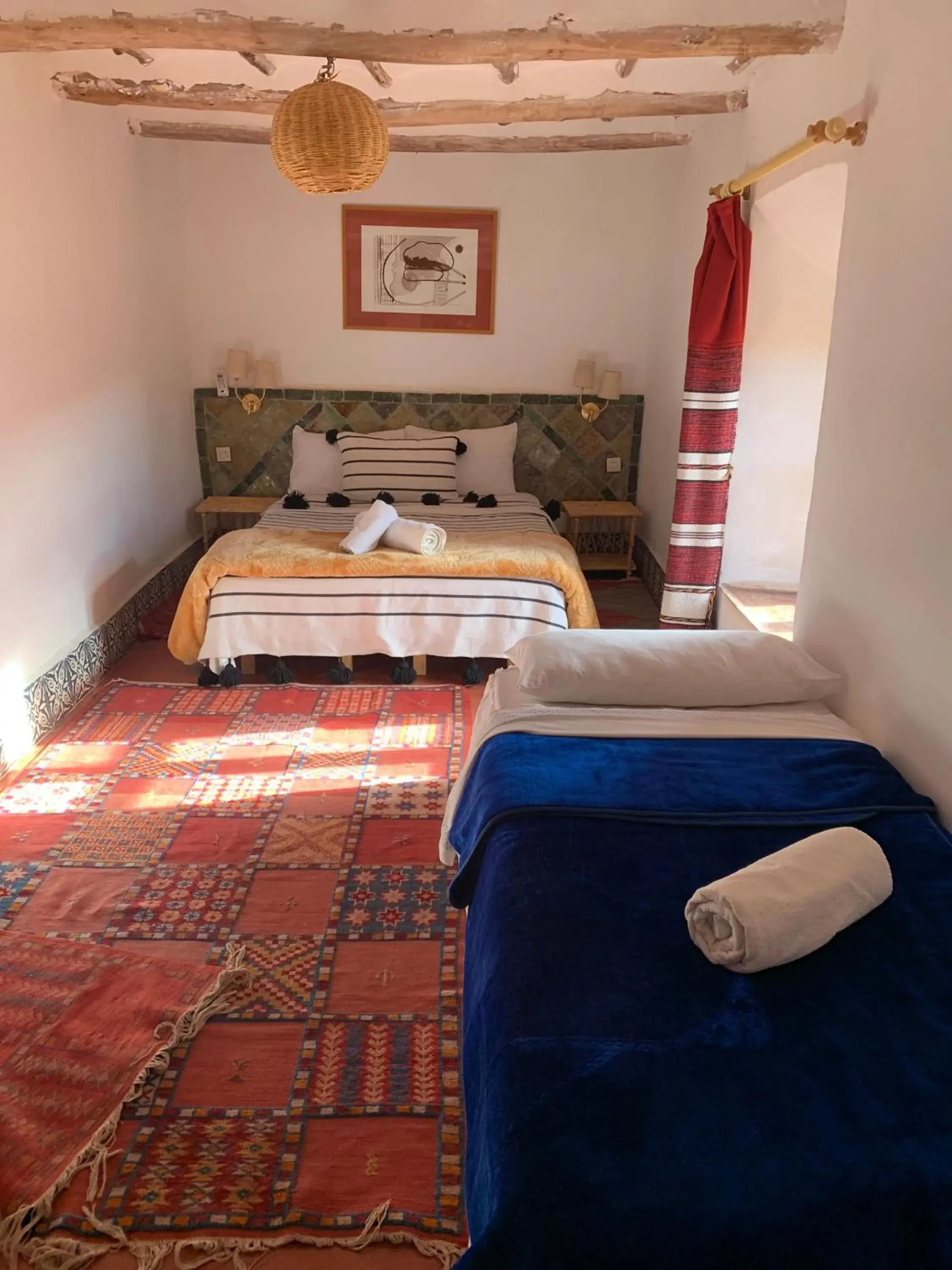 Double Room with Extra Bed in Dar Isselday Double Room with Extra Bed in Dar Isselday