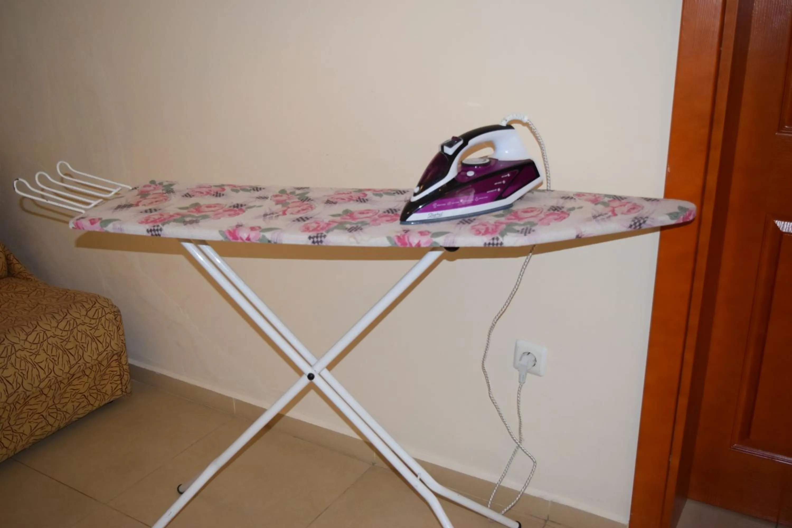 furniture in Family Hotel Chris