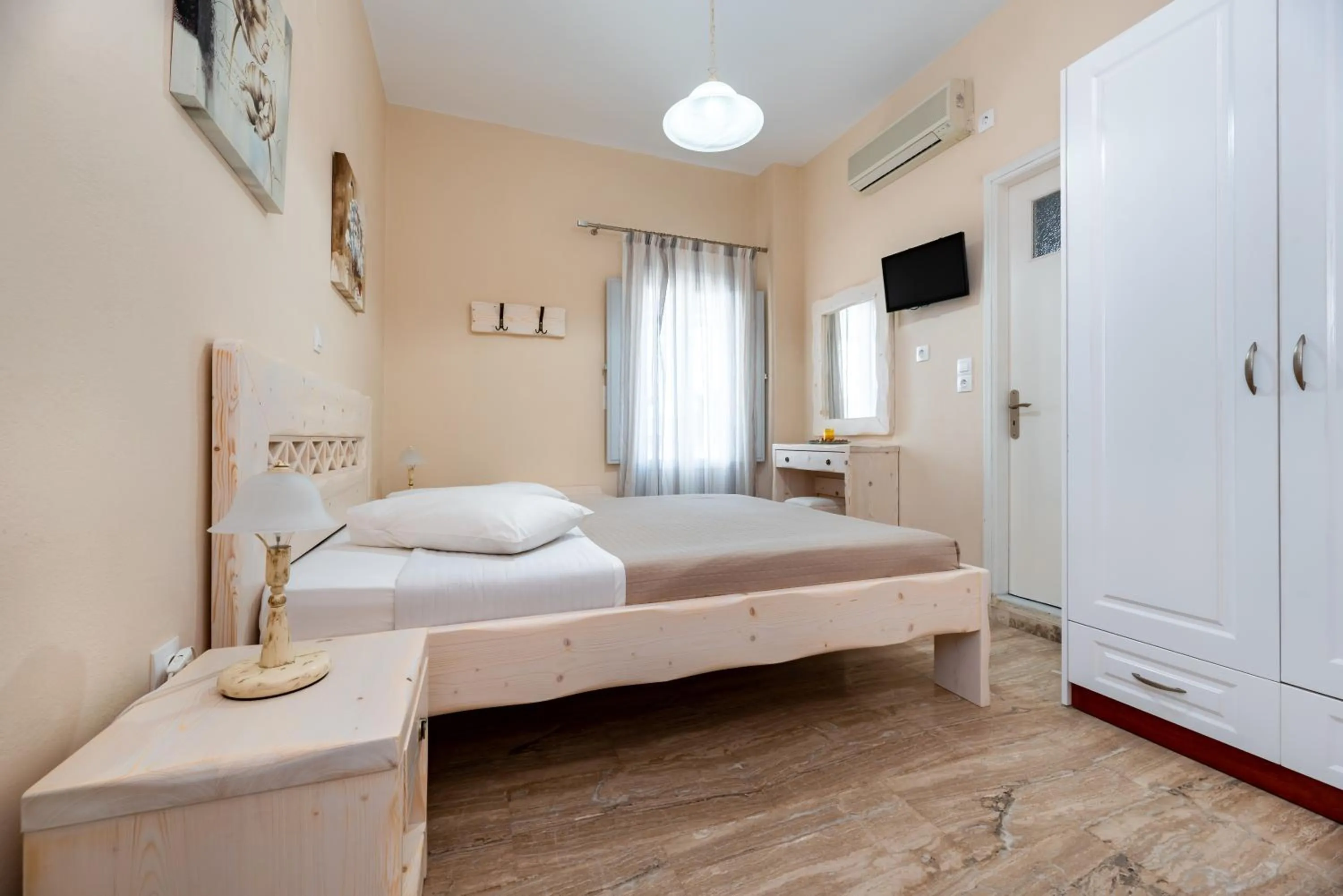 Bedroom, Bed in Villa Aegeon