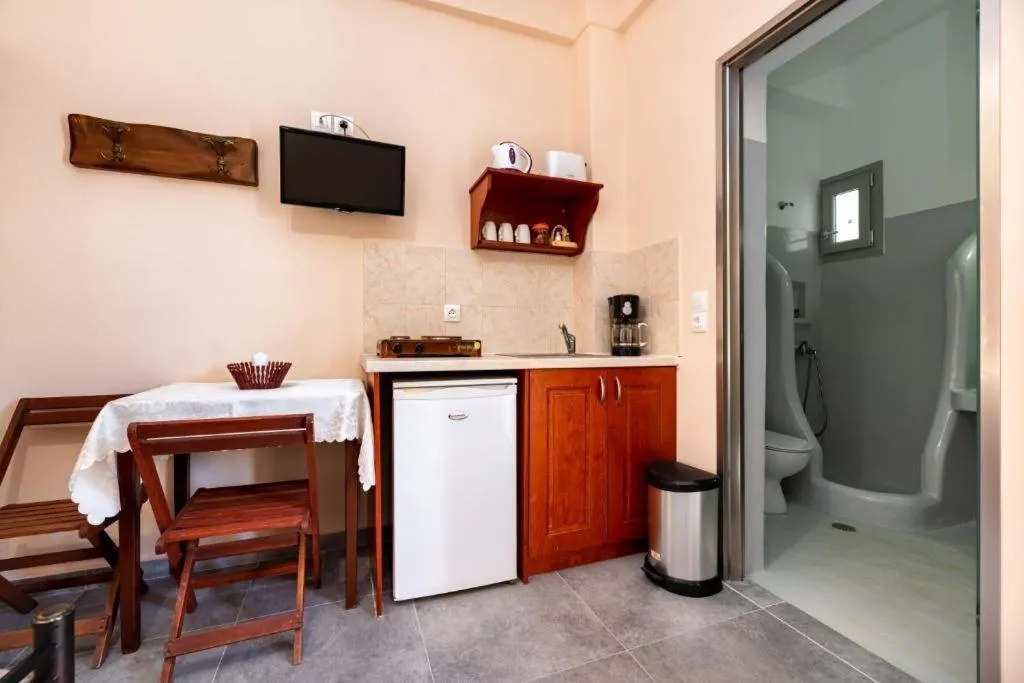 Kitchen or kitchenette in Villa Aegeon