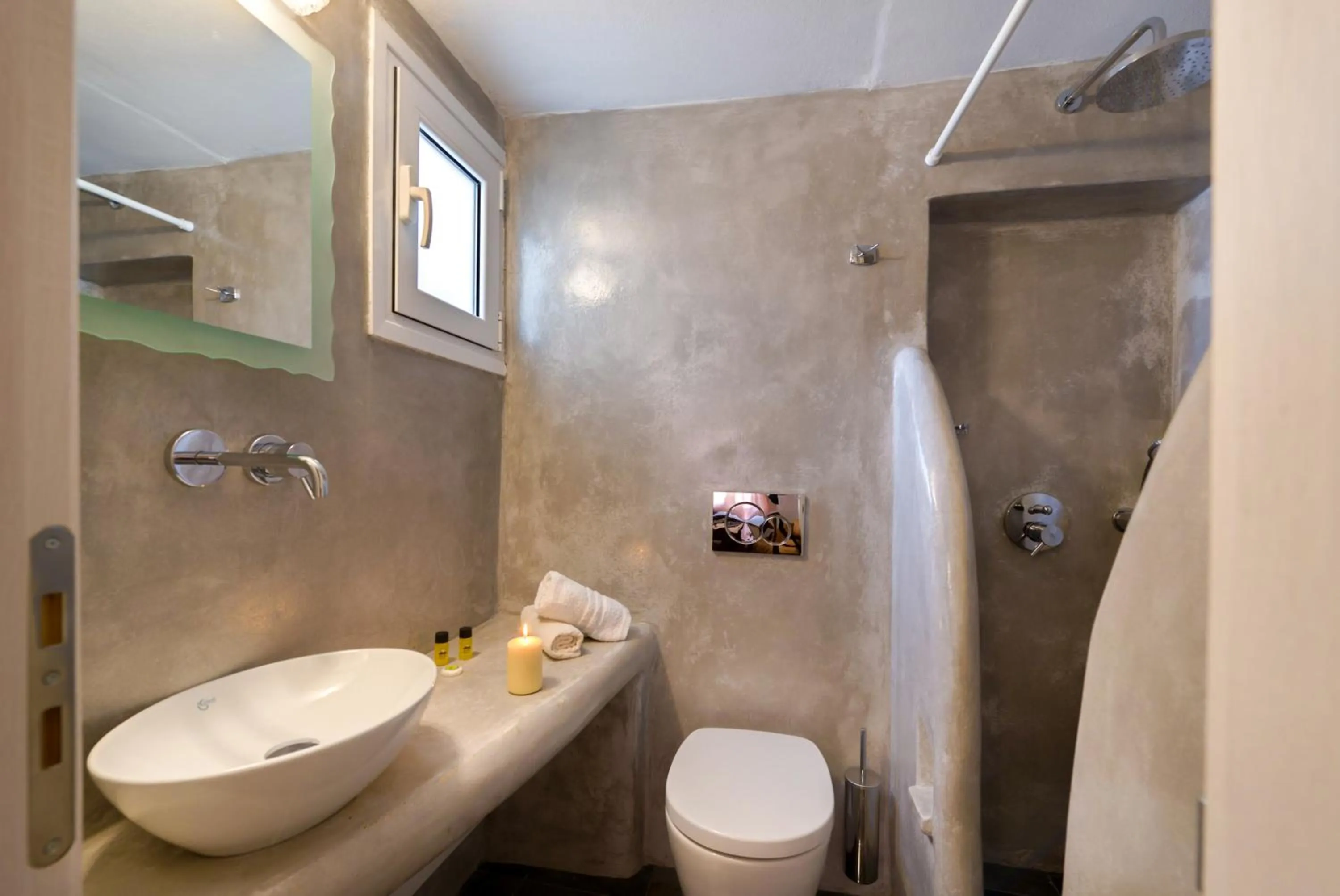 Bathroom in Villa Aegeon