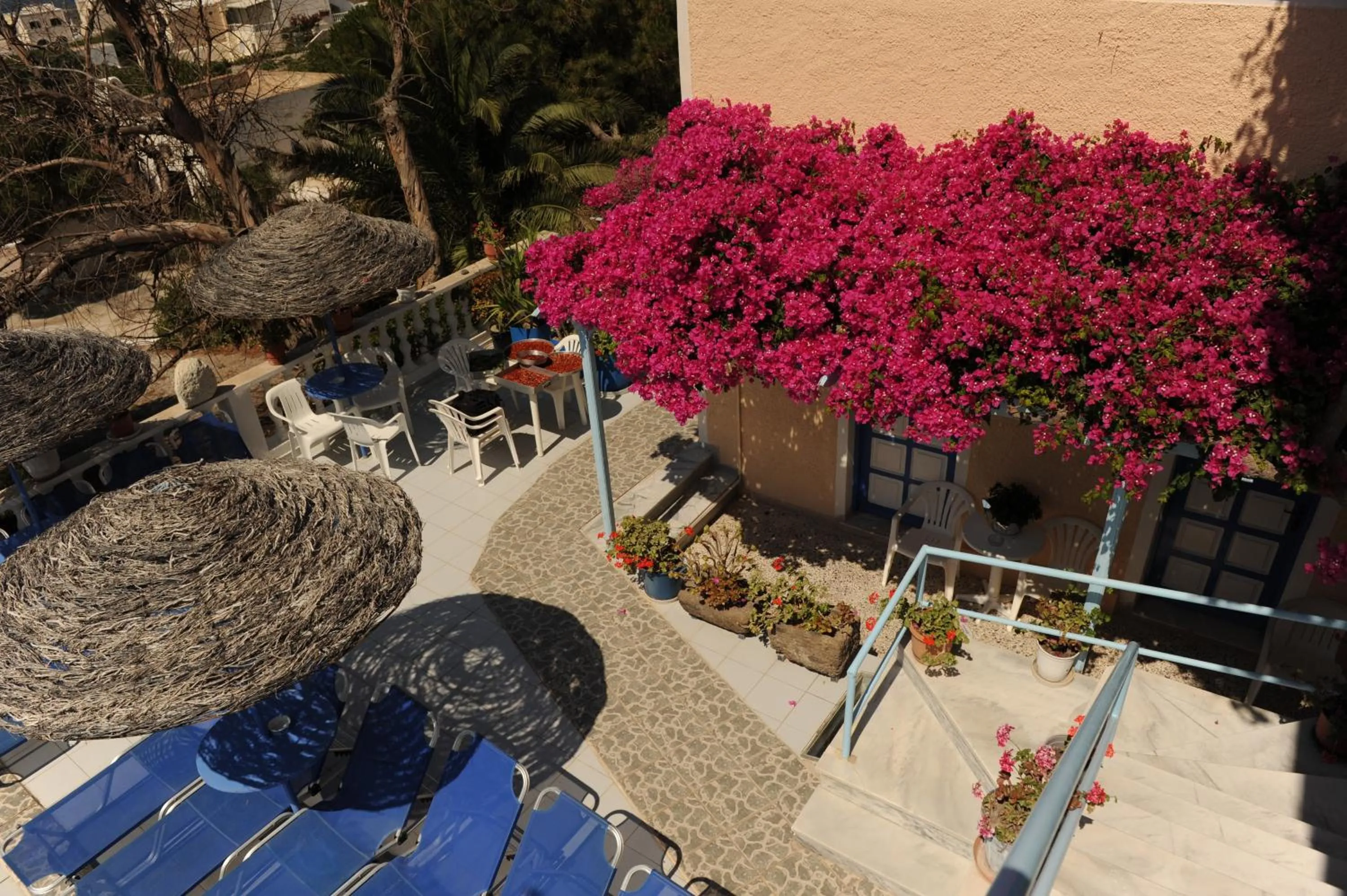 Facade/entrance in Villa Aegeon