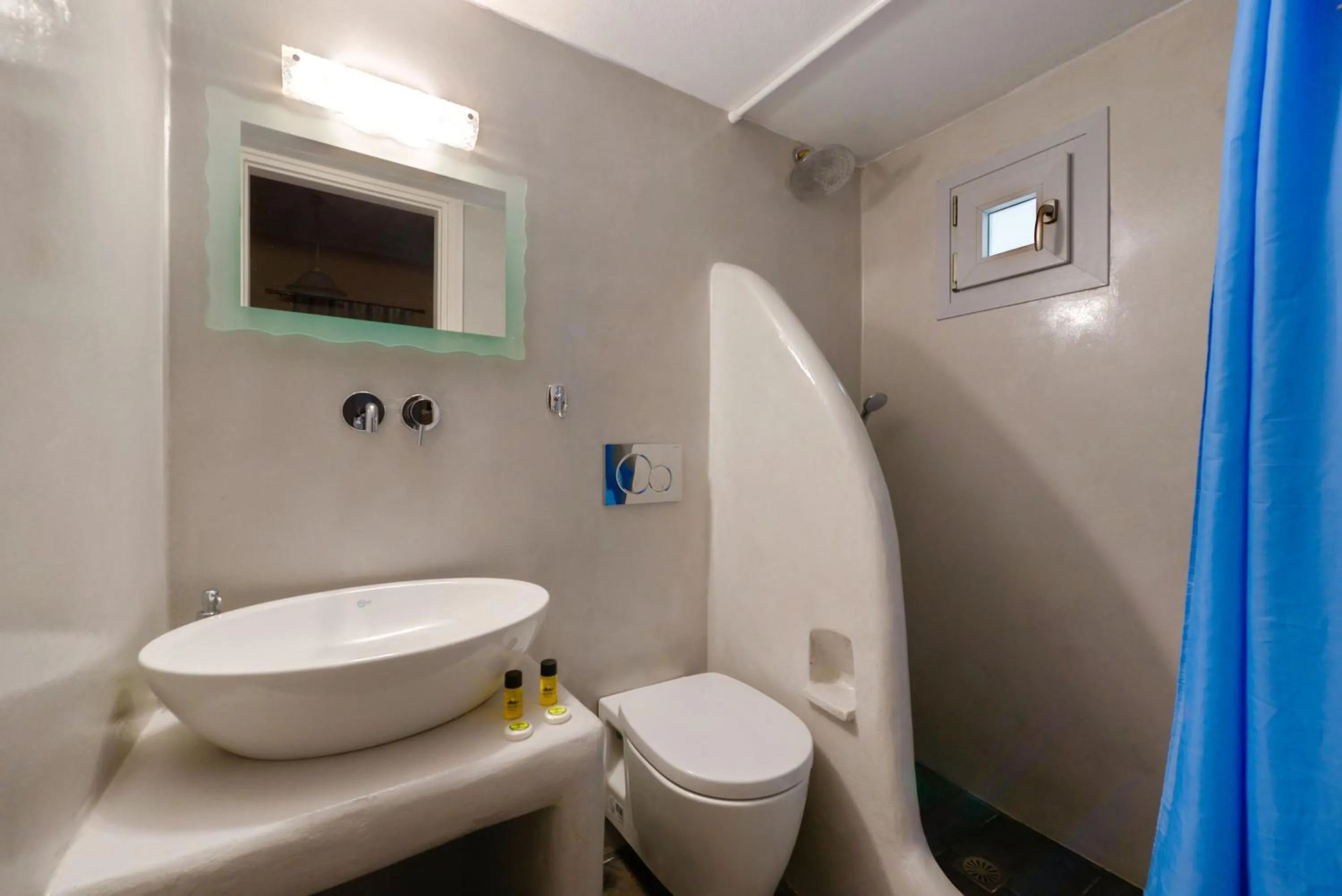 Bathroom in Villa Aegeon