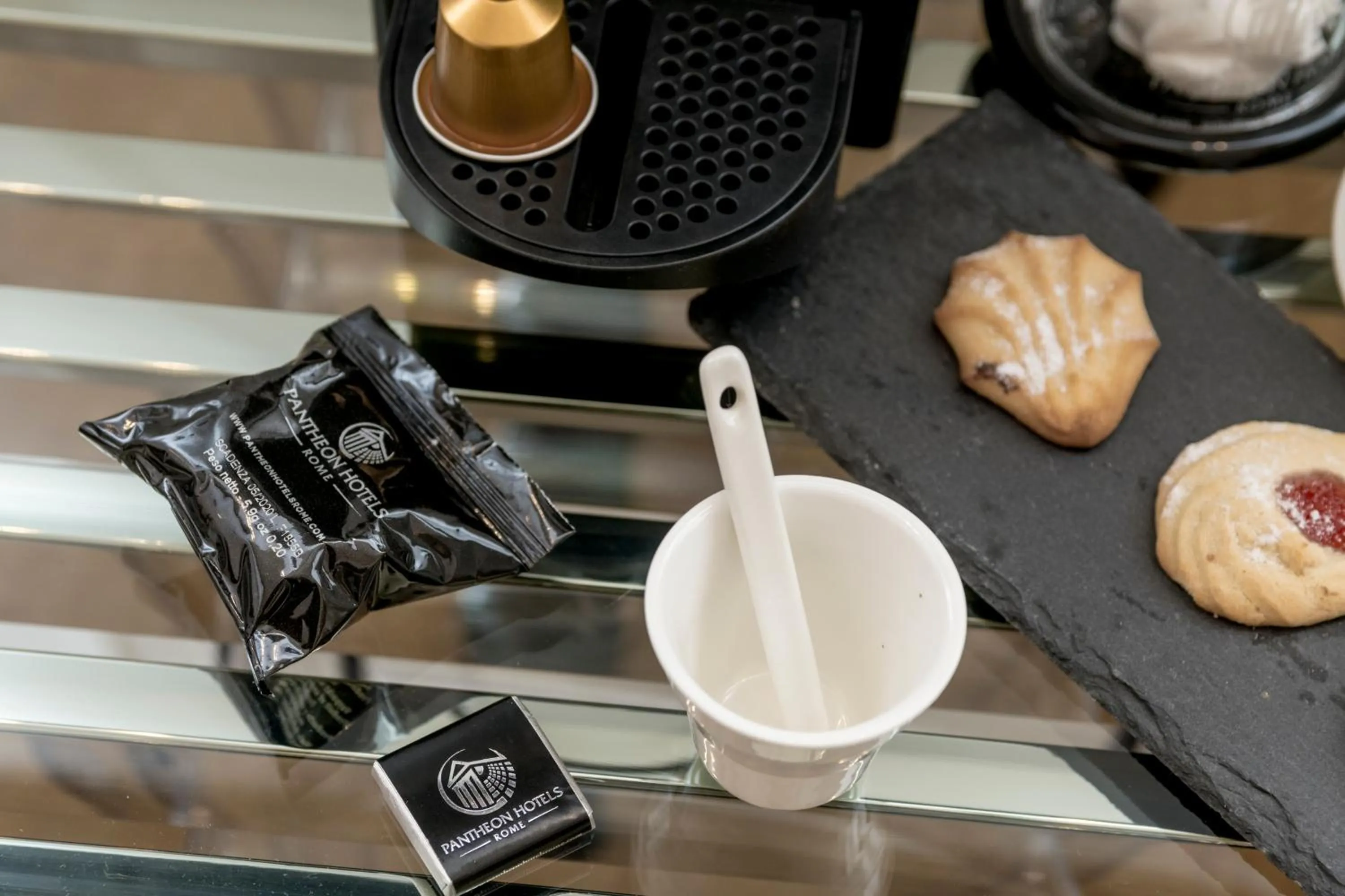 Breakfast in Navona Style