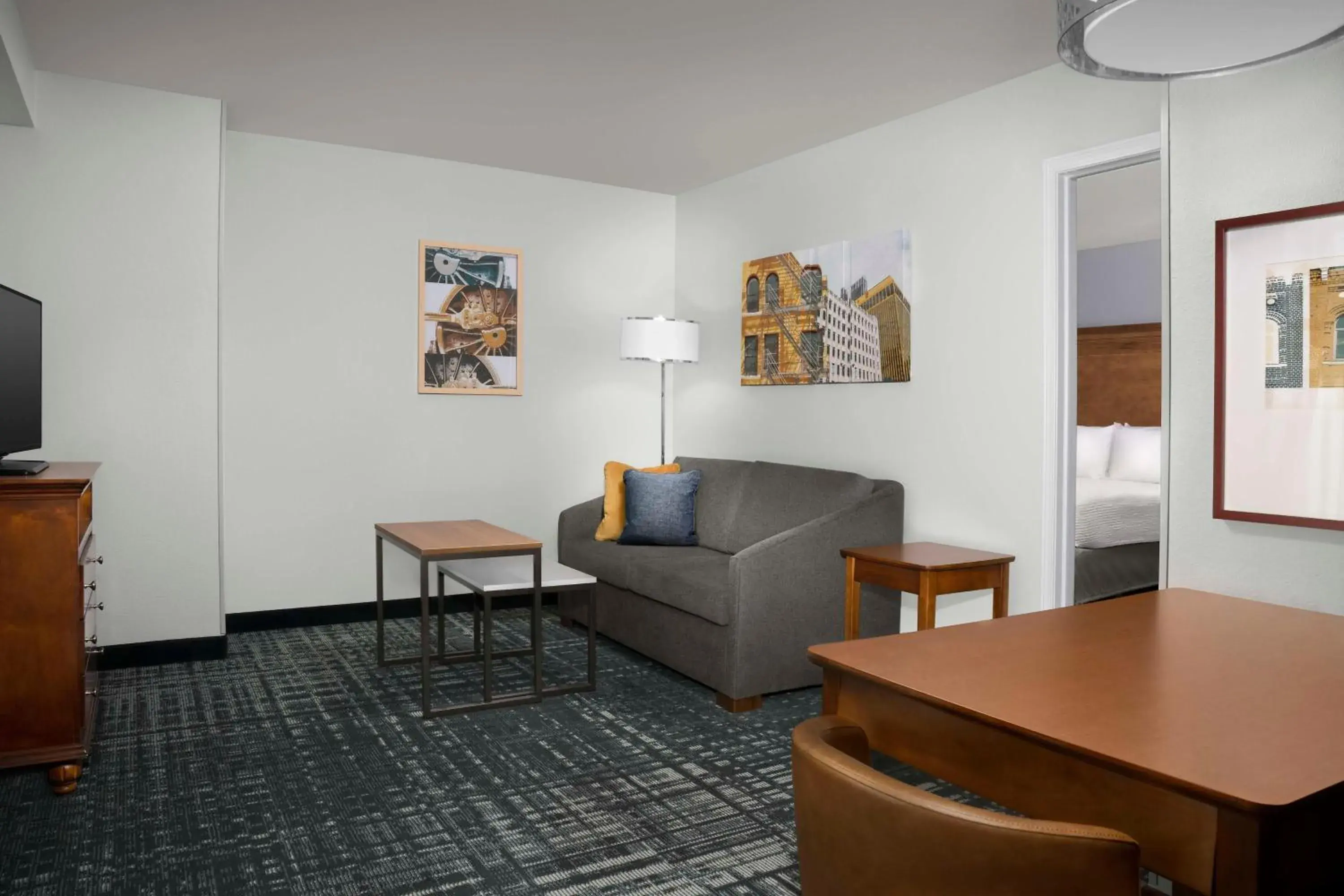 King Suite with Accessible Tub - Mobility and Hearing Access/Non-Smoking in Homewood Suites by Hilton Omaha - Downtown King Suite with Accessible Tub - Mobility and Hearing Access/Non-Smoking in Homewood Suites by Hilton Omaha - Downtown