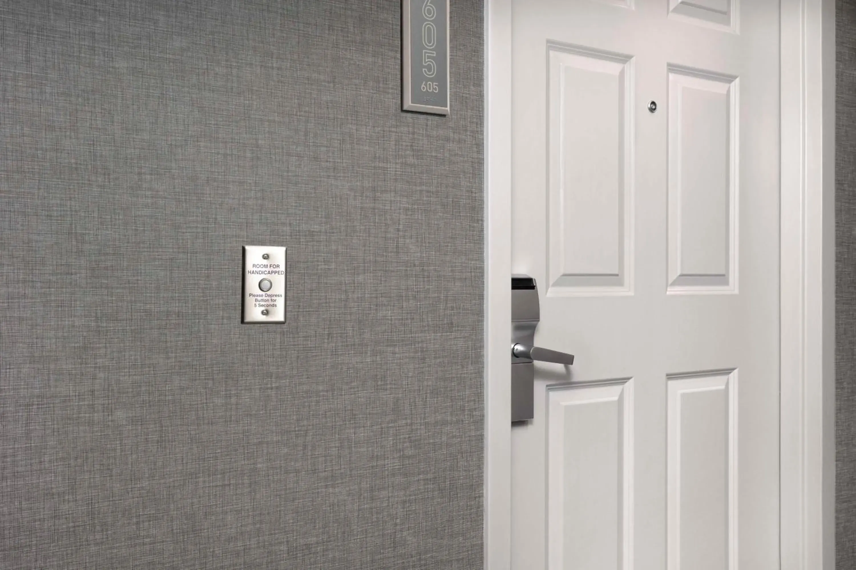 King room - Disability Access Hearing Accessible in Homewood Suites by Hilton Omaha - Downtown King room - Disability Access Hearing Accessible in Homewood Suites by Hilton Omaha - Downtown