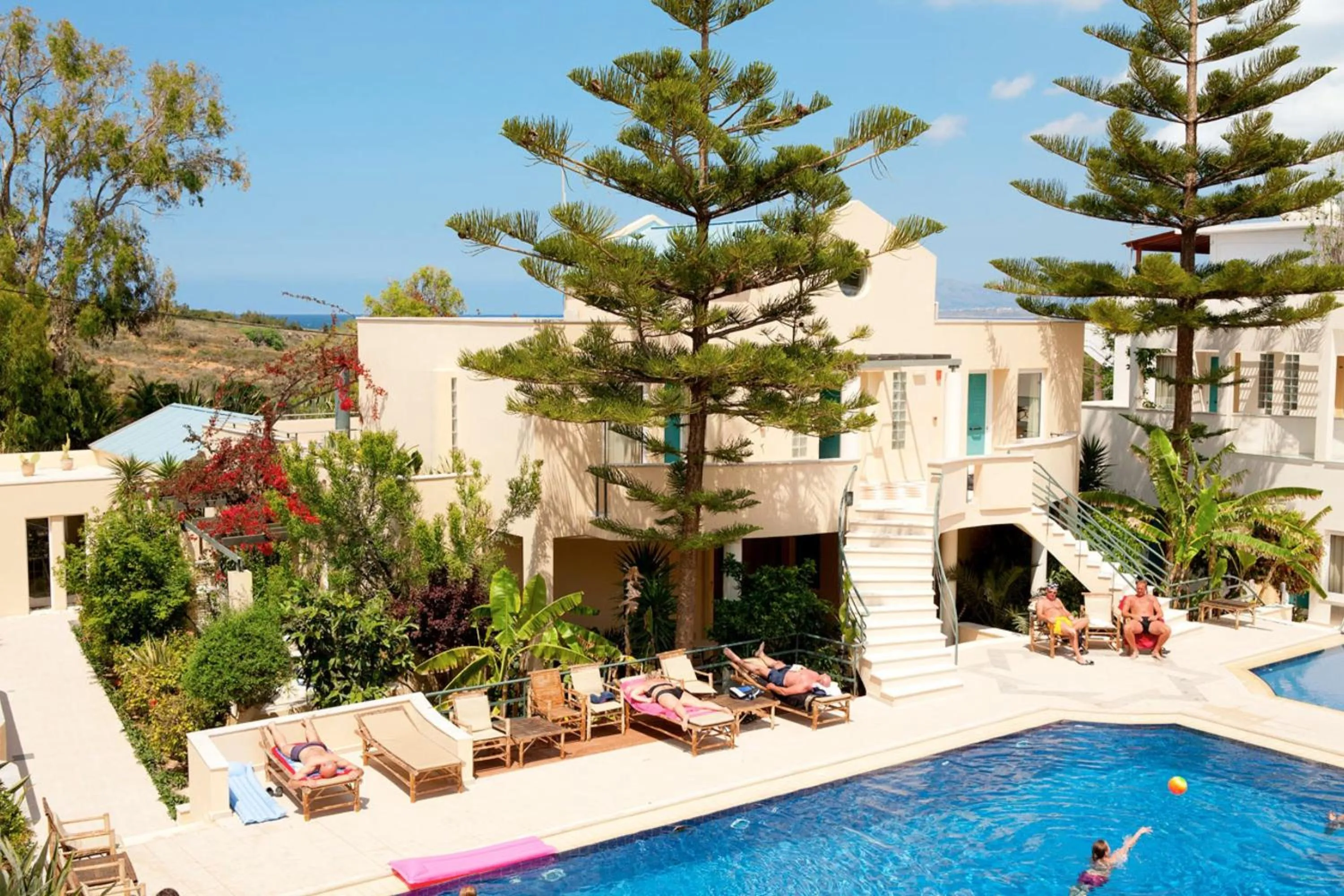 People in Forum Suites