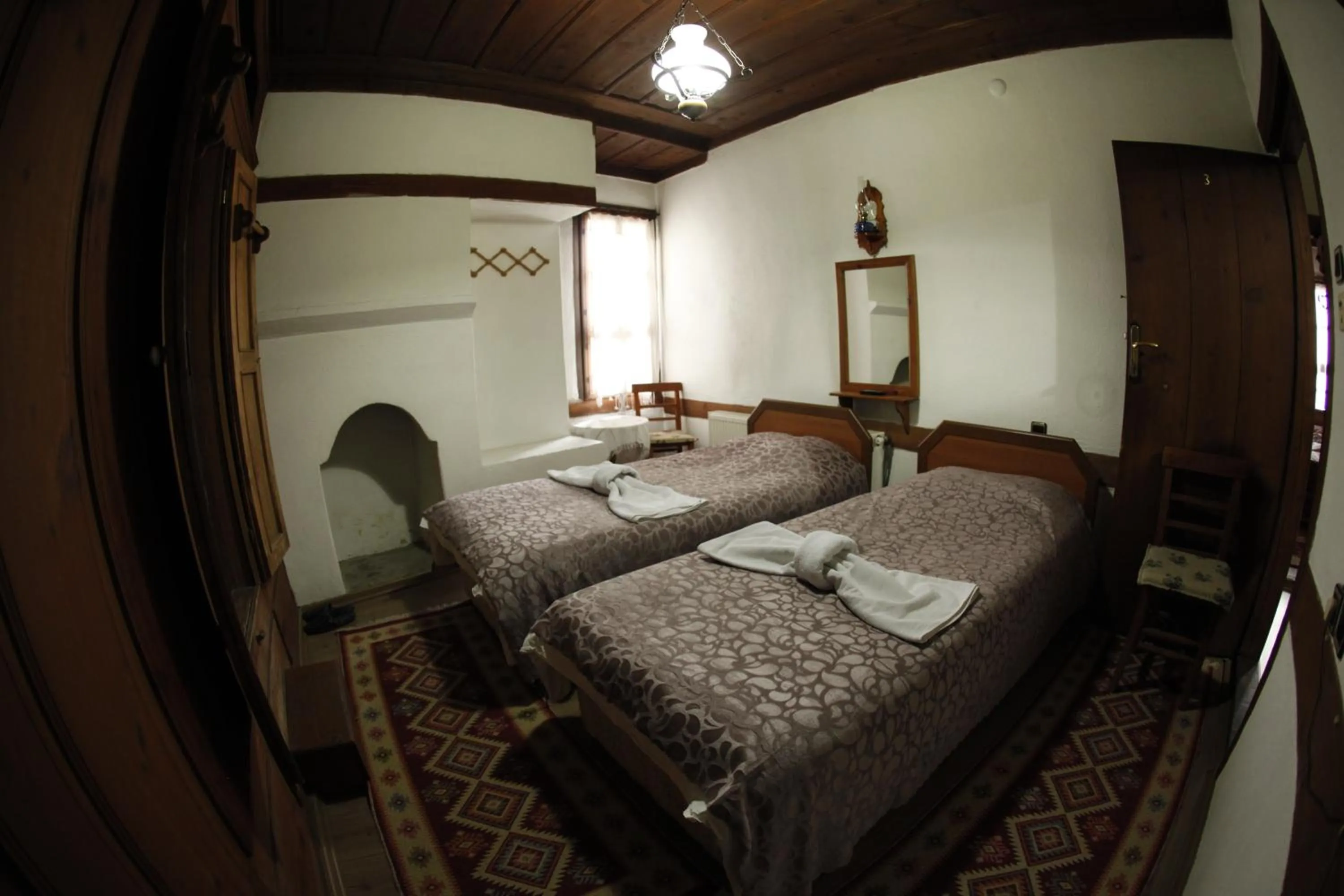 Photo of the whole room, Bed in Arifbey Konak Hotel