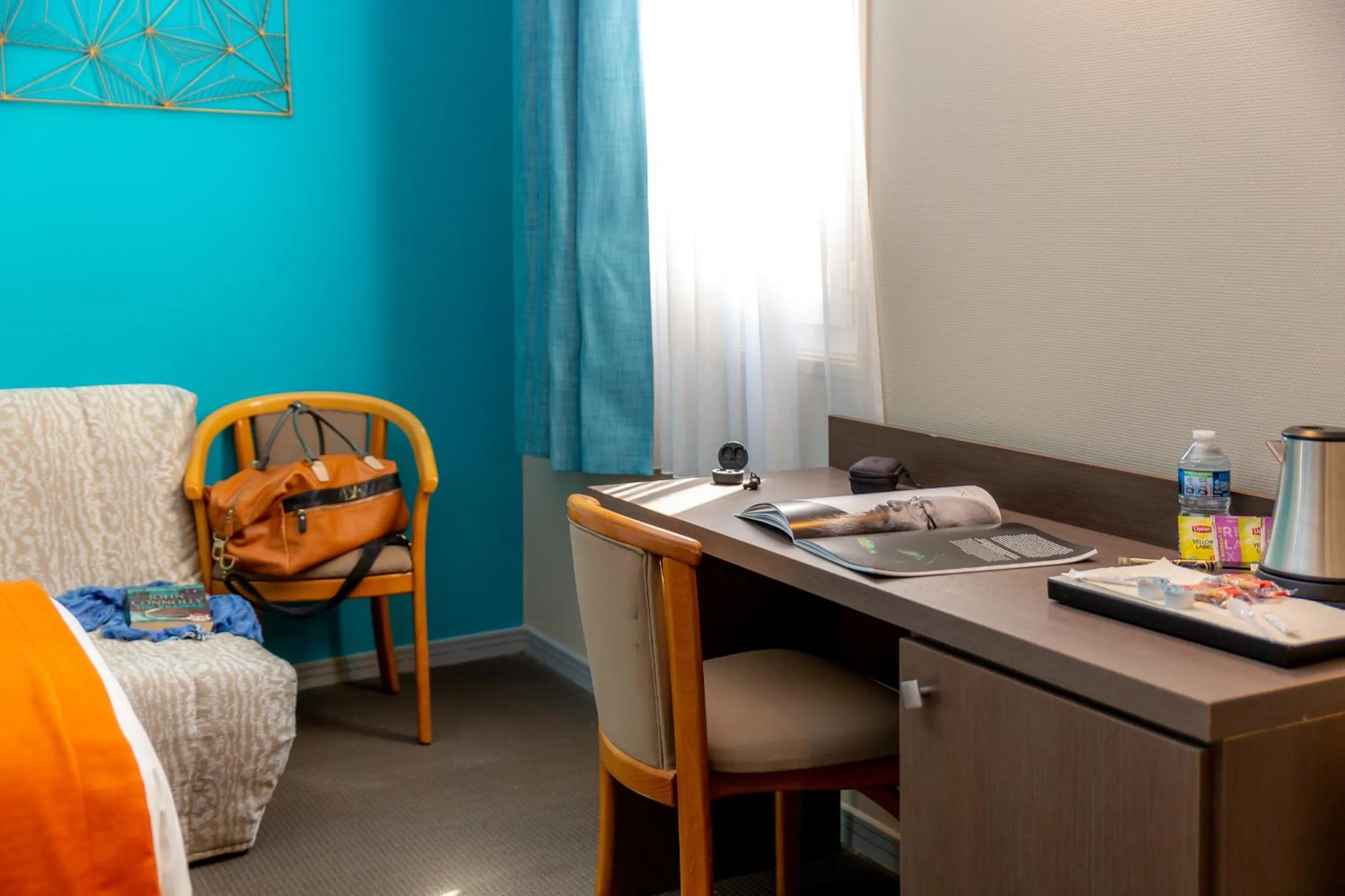 Bedroom, Bed in Kyriad Avignon - Palais des Papes