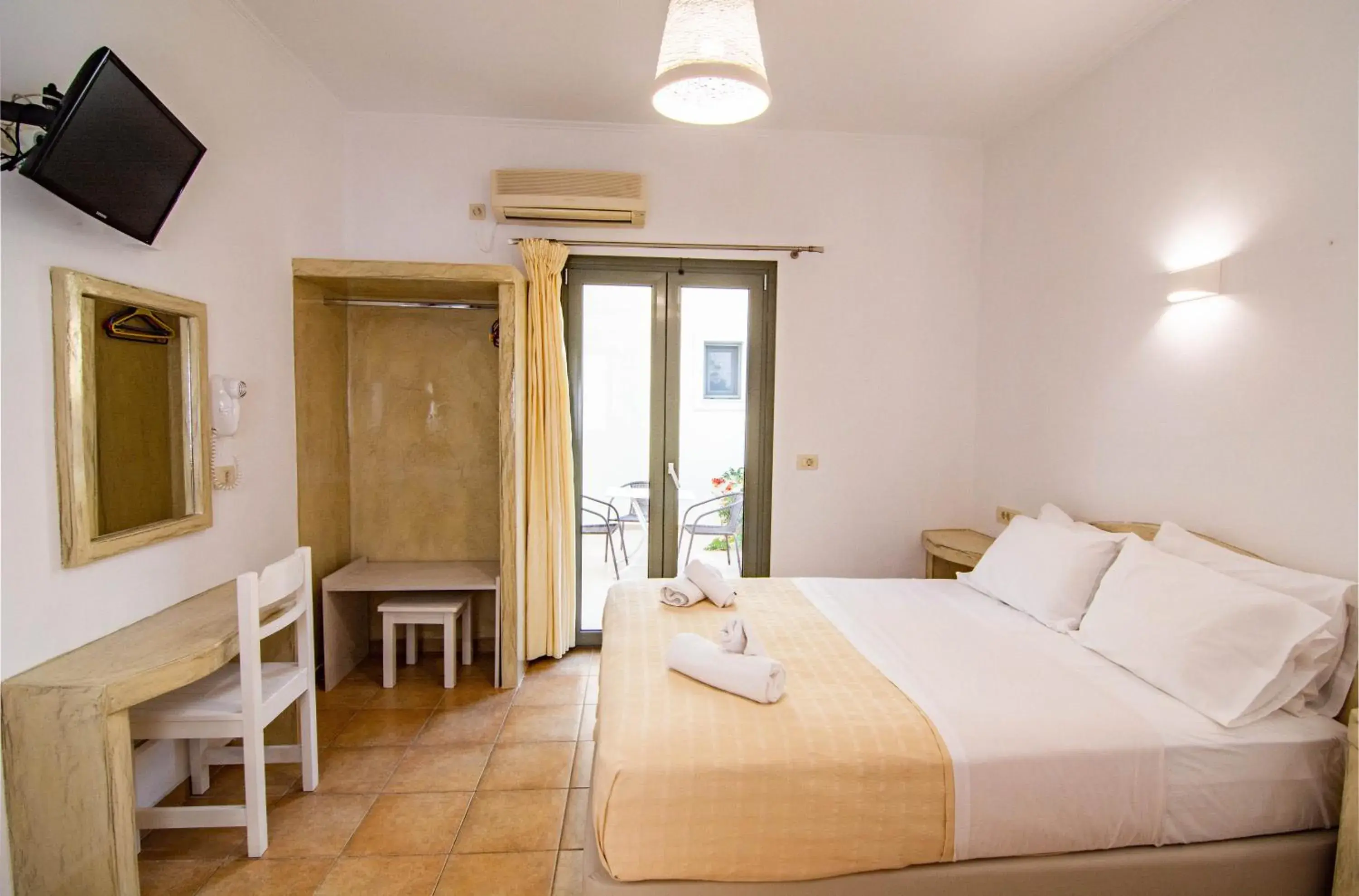 Studio (3 Adults) in Phevos Villa Studio (3 Adults) in Phevos Villa