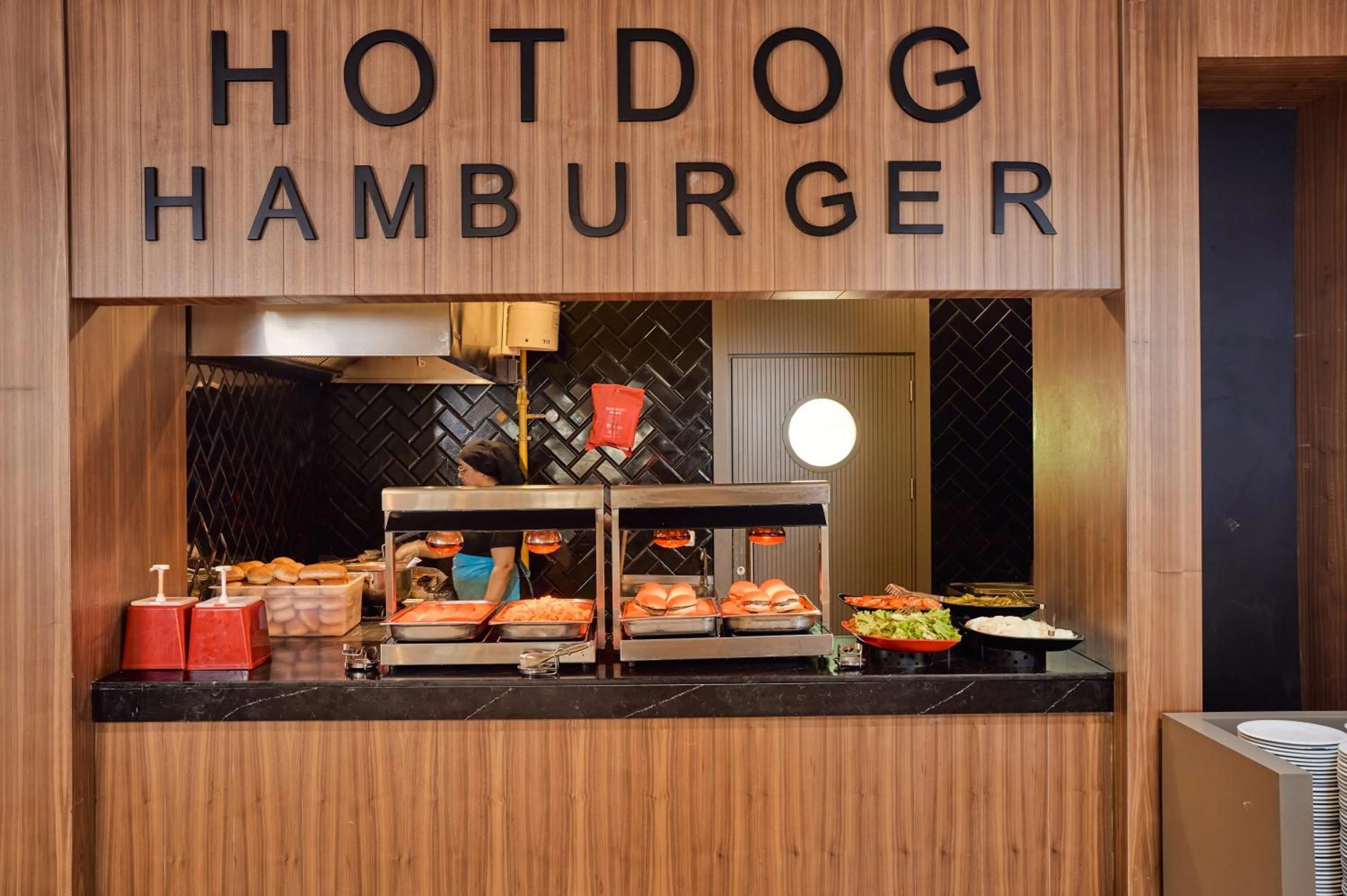 Restaurant/places to eat in Seaden Sea Planet Resort & Spa